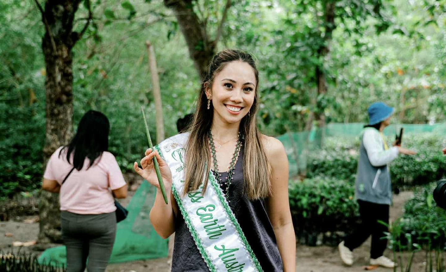 SunStar - Miss Earth Australia 2025, Alexa Roder, joined a mangrove ...