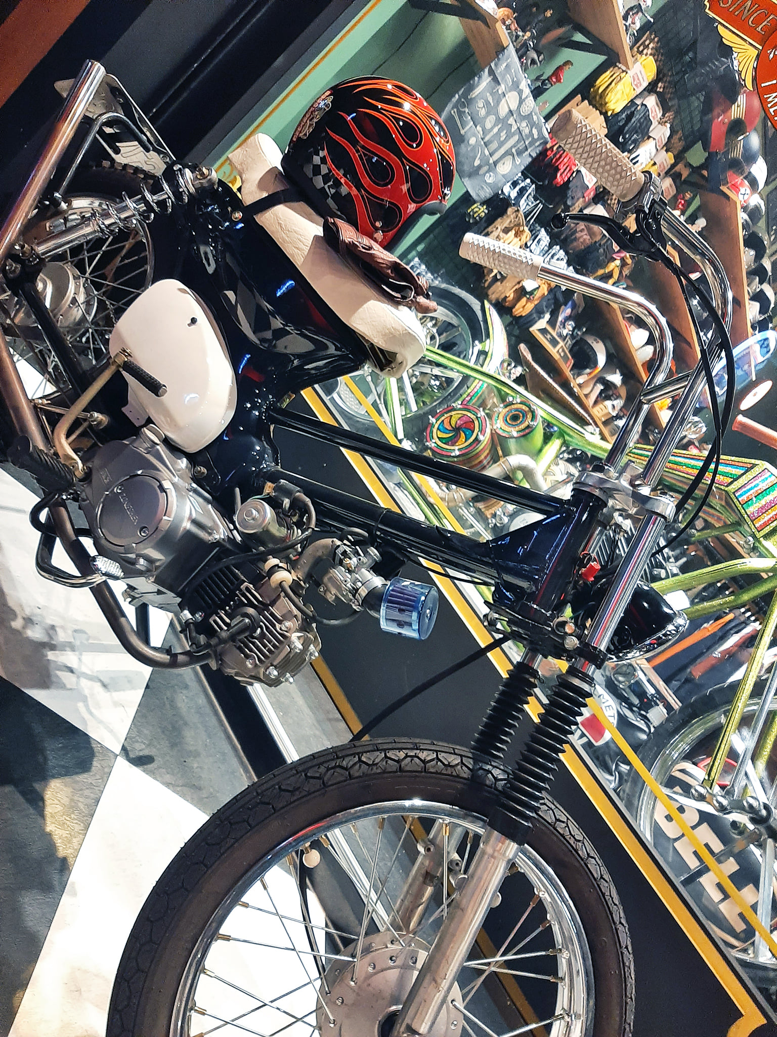 Gallop Kustom Kulture x 小林誠火焰拉線 x... - En Helmet 安全帽 - 中部地區 | Facebook