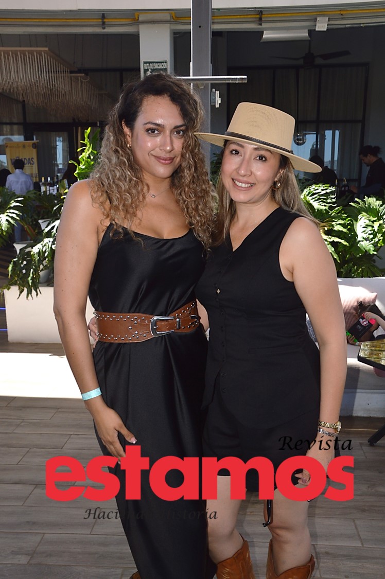 Revista Estamos - Revista Estamos added a new photo.