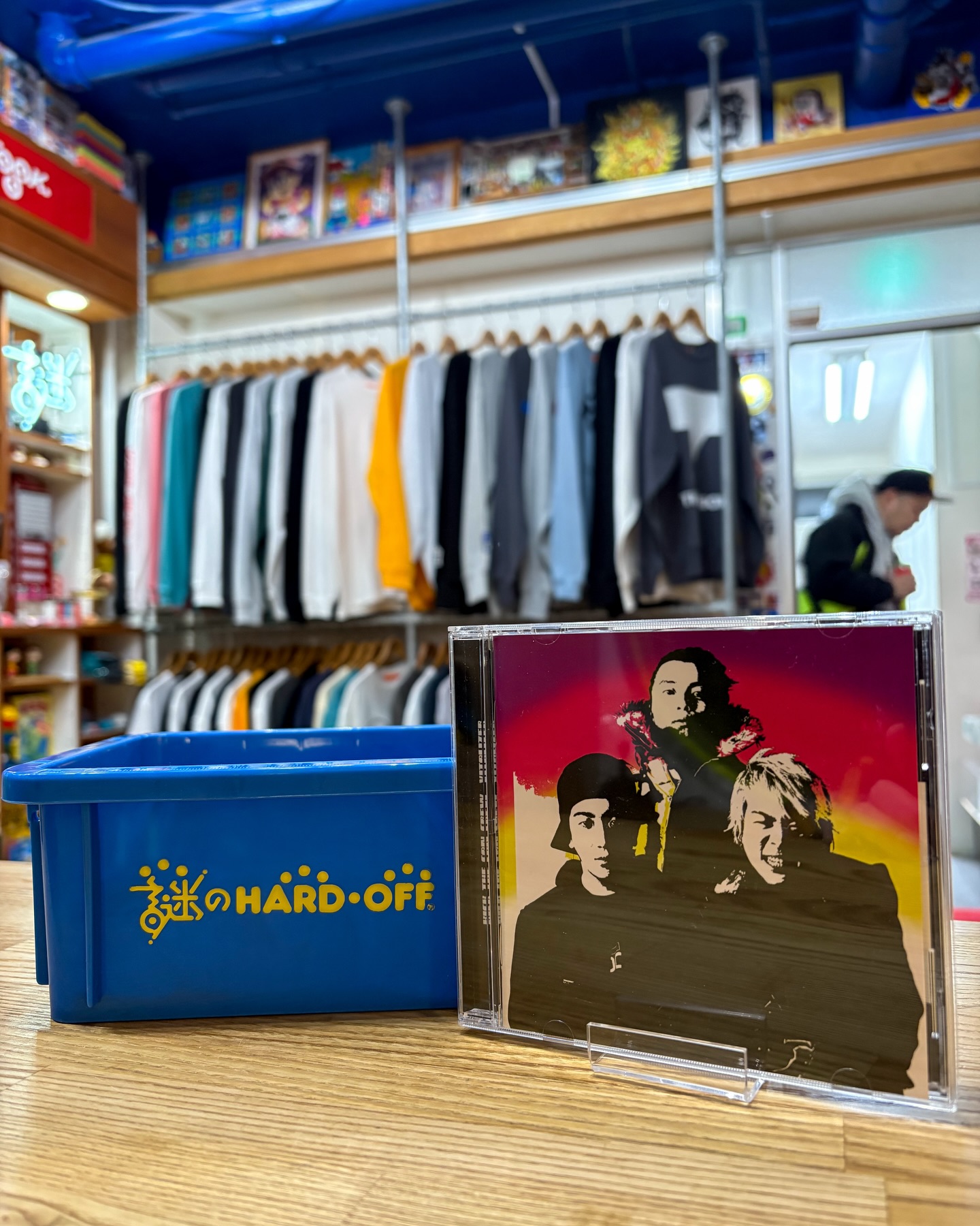 謎の店 Thunderbox FLAG SHOP