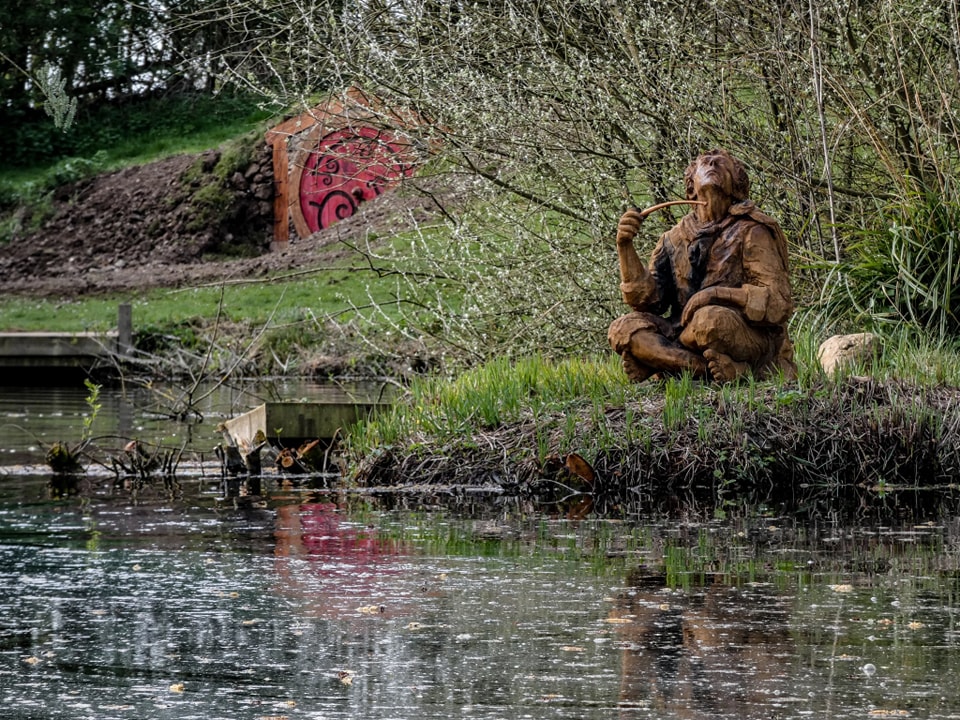 Simon O'Rourke - Tree... - Simon O'Rourke - Tree Carving