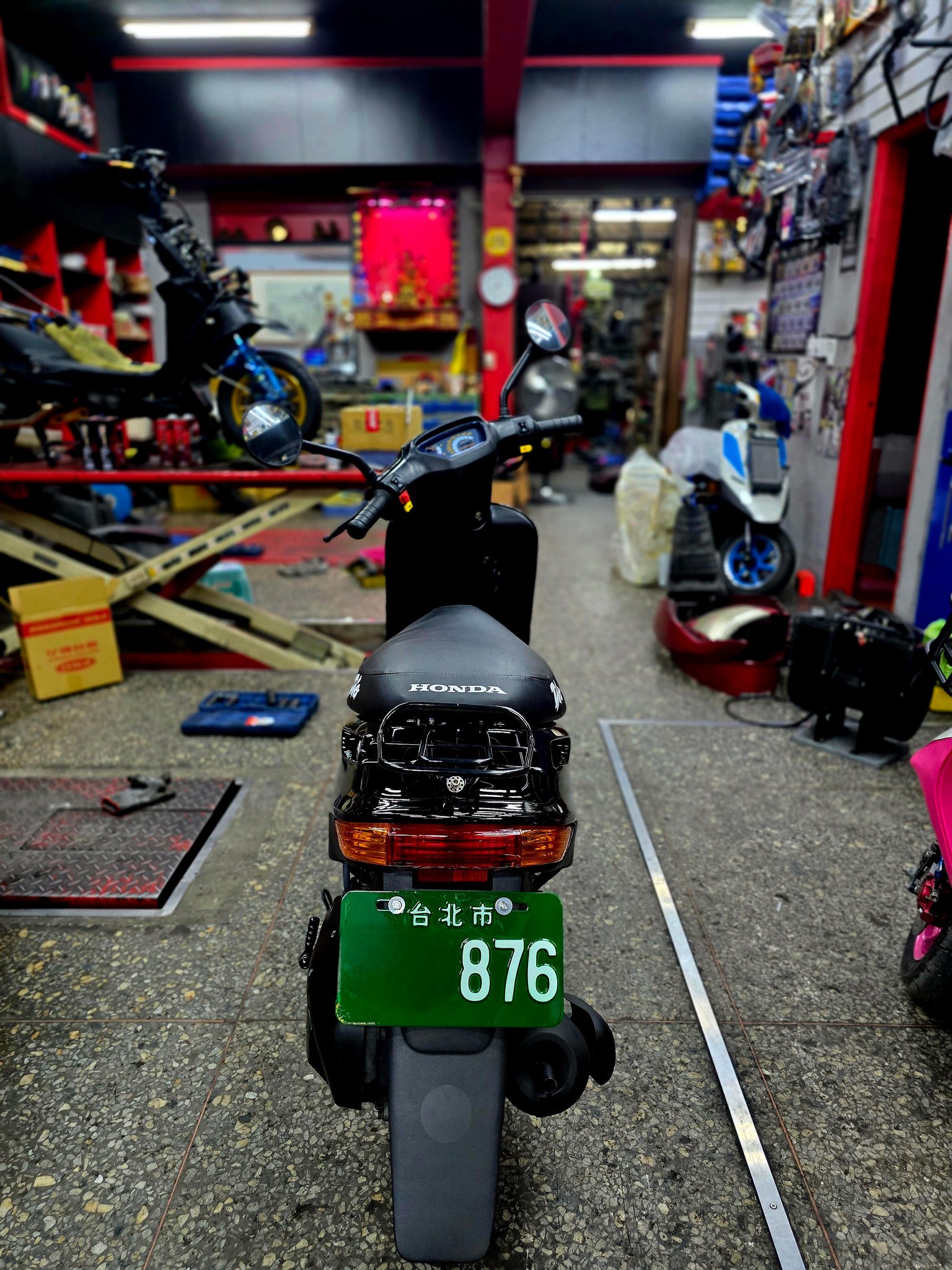汐止風火輪車業 - 汐止風火輪車業 added a new photo.