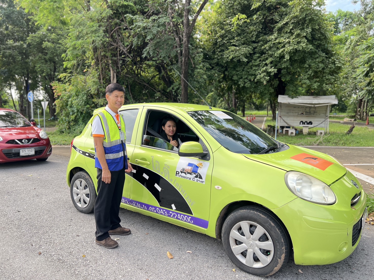 🚗 เรียนขับรถกับ ID DRIVER — อุ่นใจทุกเส้นทาง! 📚 หลักสูตรครบ จบในที่ ...