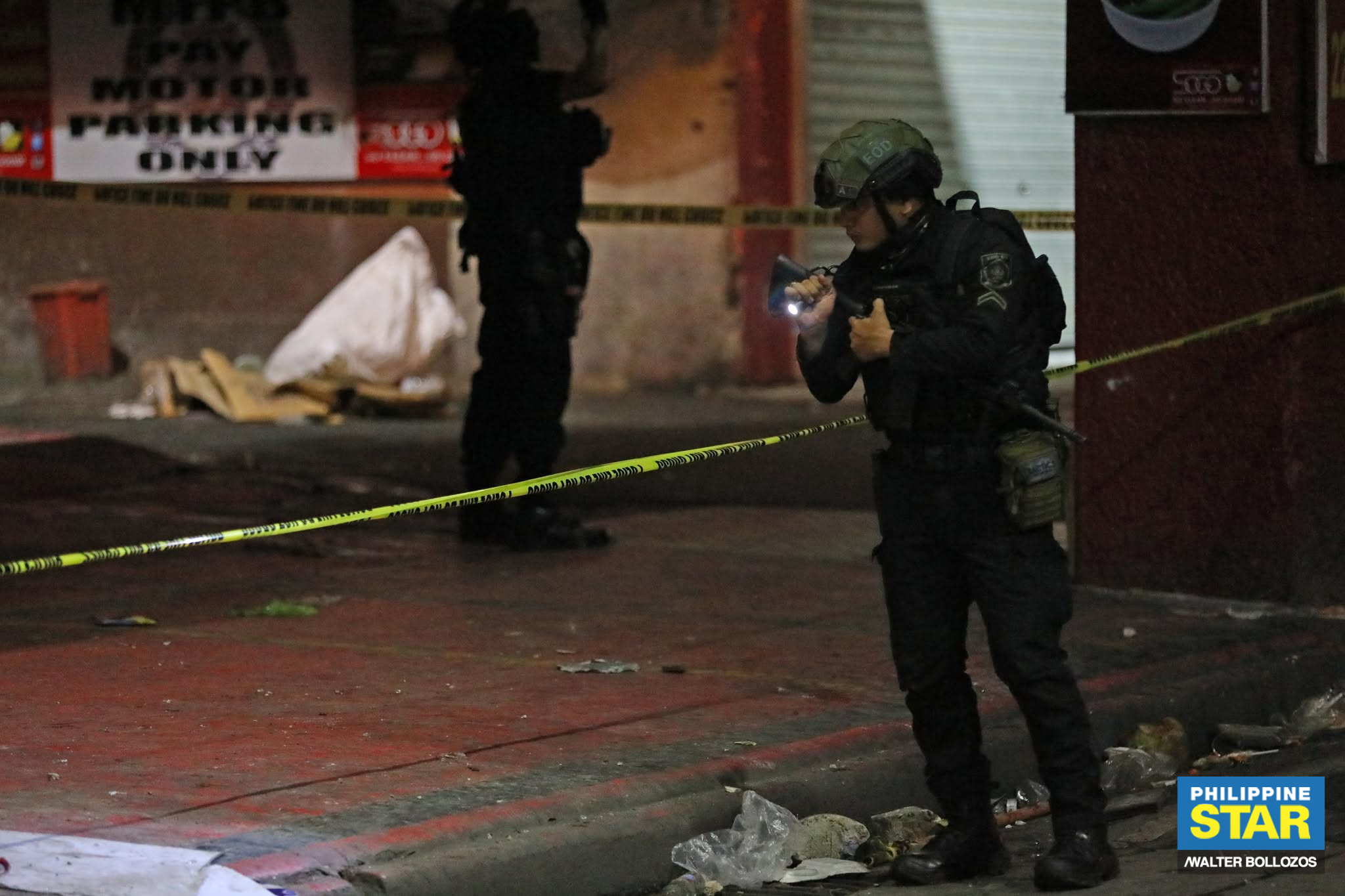 Philippine - Members of the Manila Police District-Special Weapons and ...