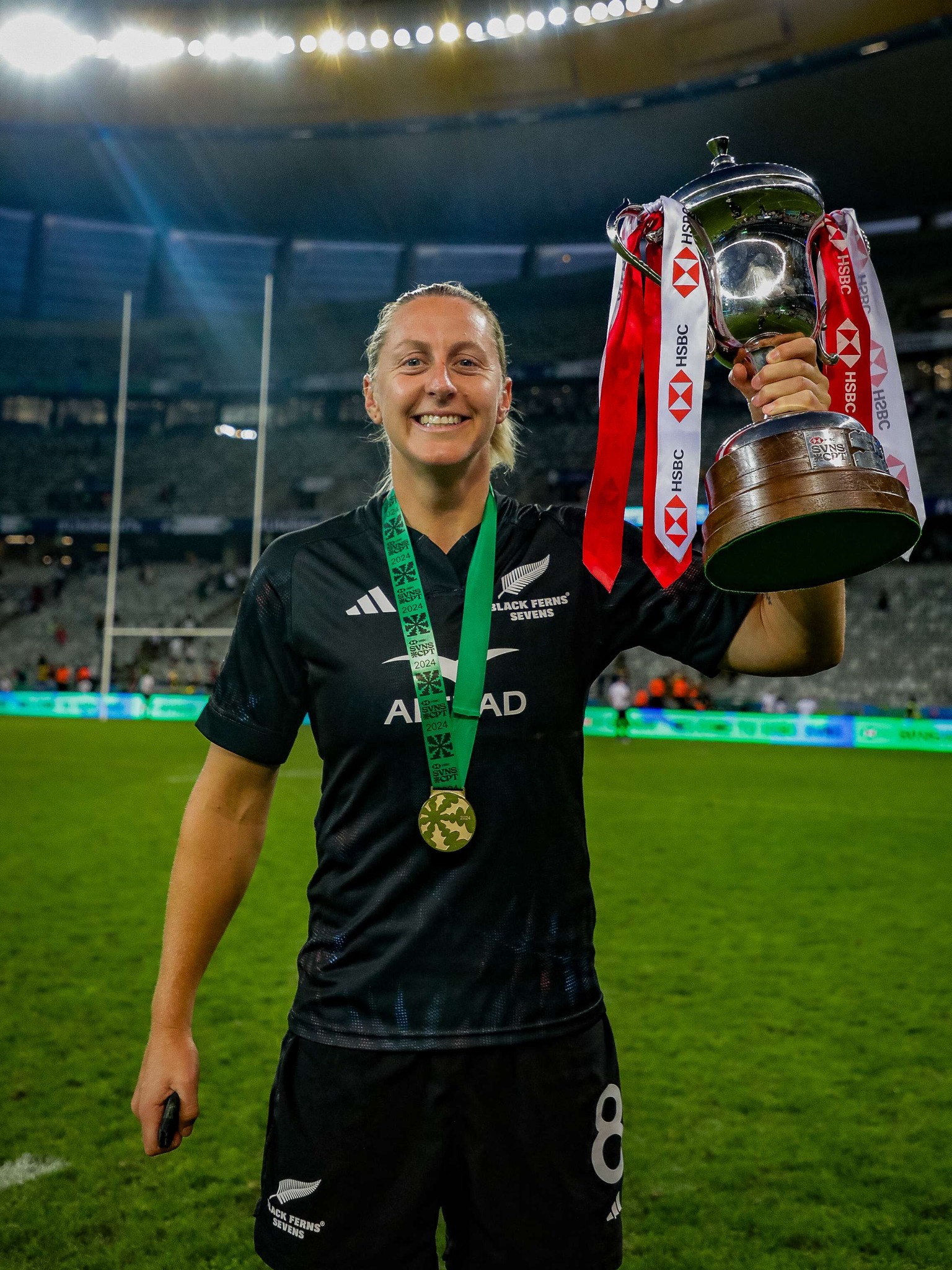 New - After 18 years playing rugby at the highest level, Kelly Brazier ...