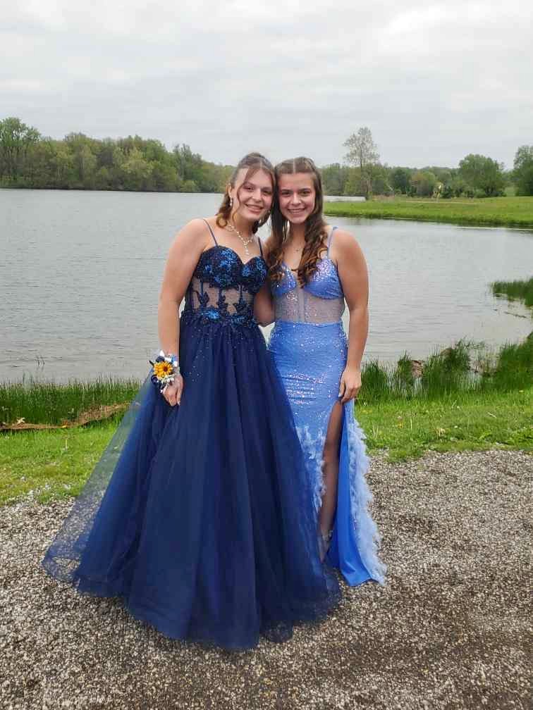 Prom Dresses for sale in Overland Park, Kansas
