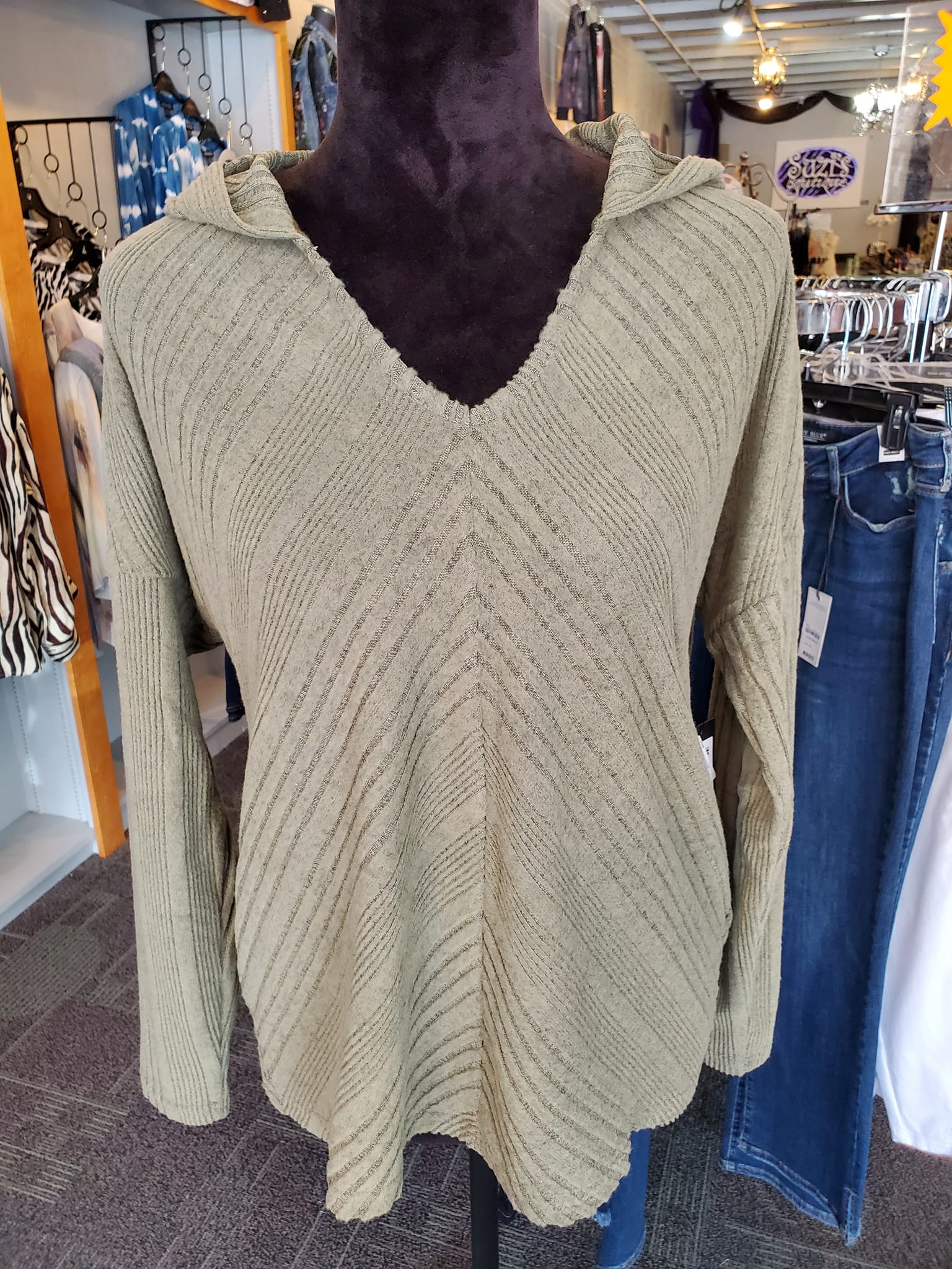 Suzi's Boutique - 🍂New arrival!! 🍂 Great color and so soft! | Facebook