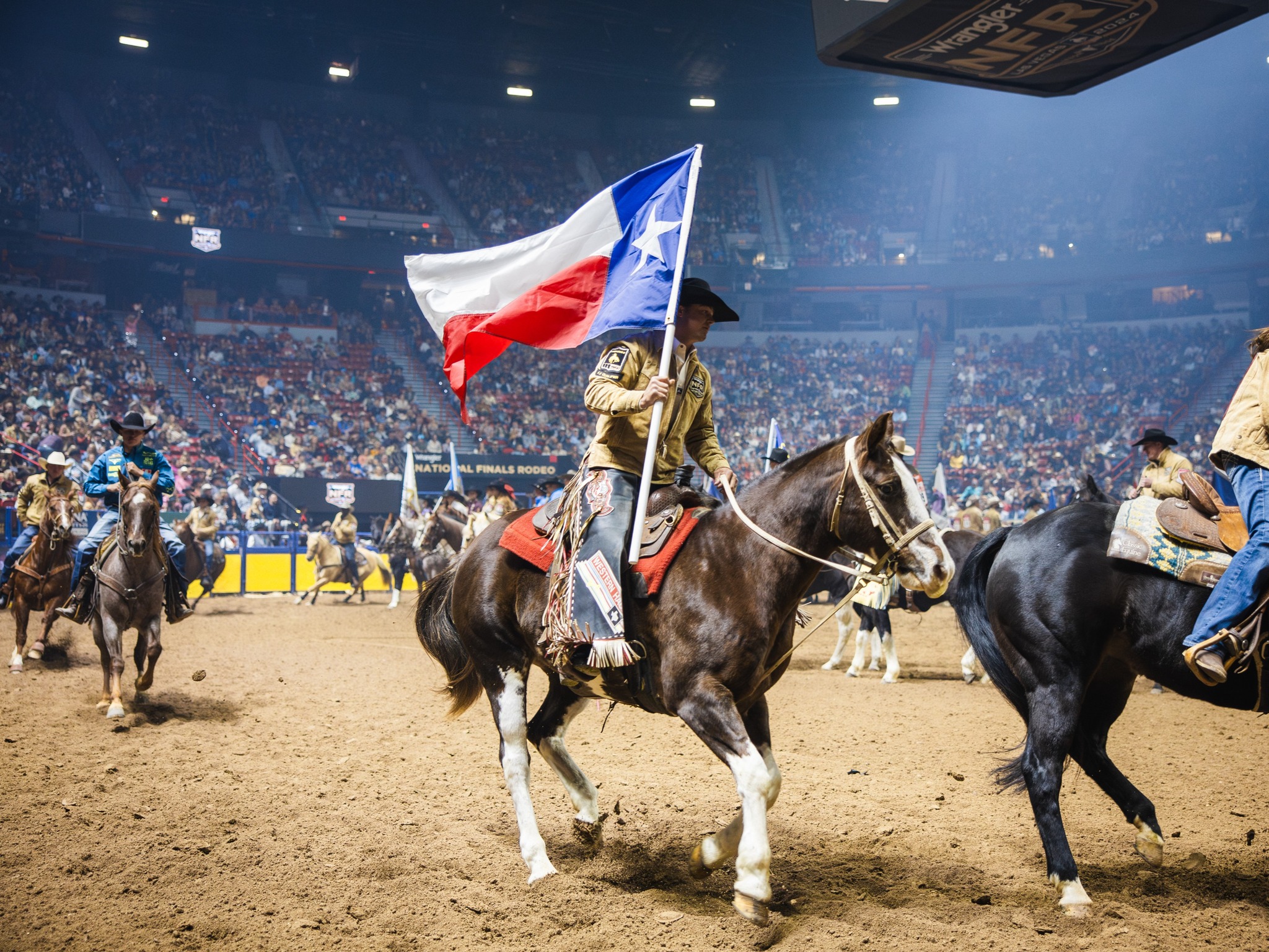 Texas leads 2024 NFR grand entry with 31 contestants