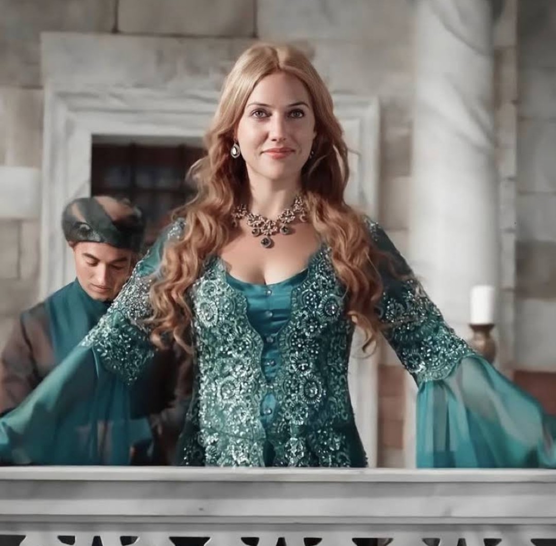 hurrem sultan blue dress Haseki wear The Yeollow Dress.This is the most Beautiful ever 🌼💛👑 . #Hurrem #hurremsultan #haseki #hasekihurremsultan #sultana #SultanaHurrem #meryemuzerli #Meryem #yellow #yellowgold #yellowdress #beautiful #beauty Color:Waterfall fp All Bridal Bachelorette Outfits