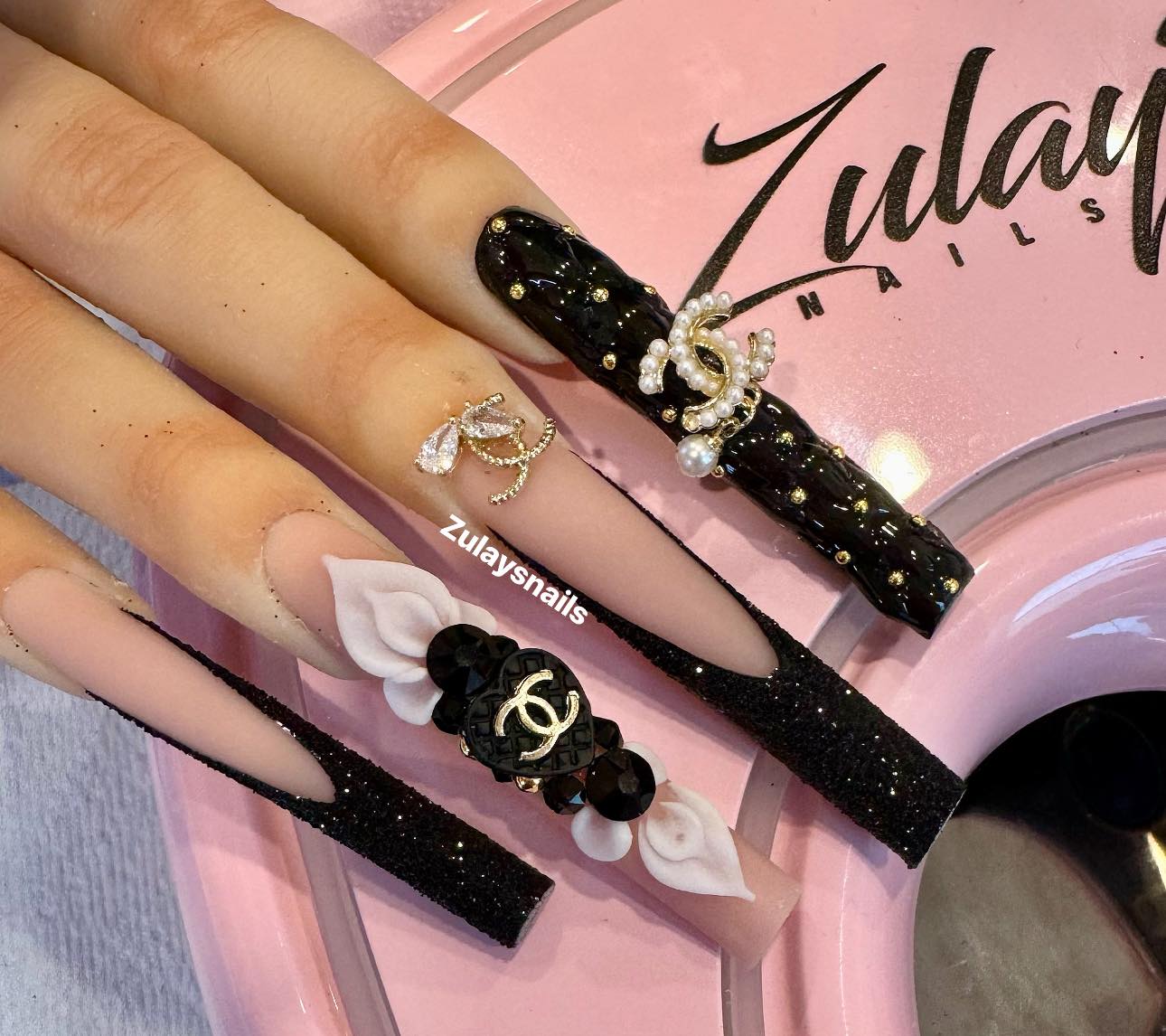 Lady Chanel set ✨🪄What y'all think? Using Zulay products as