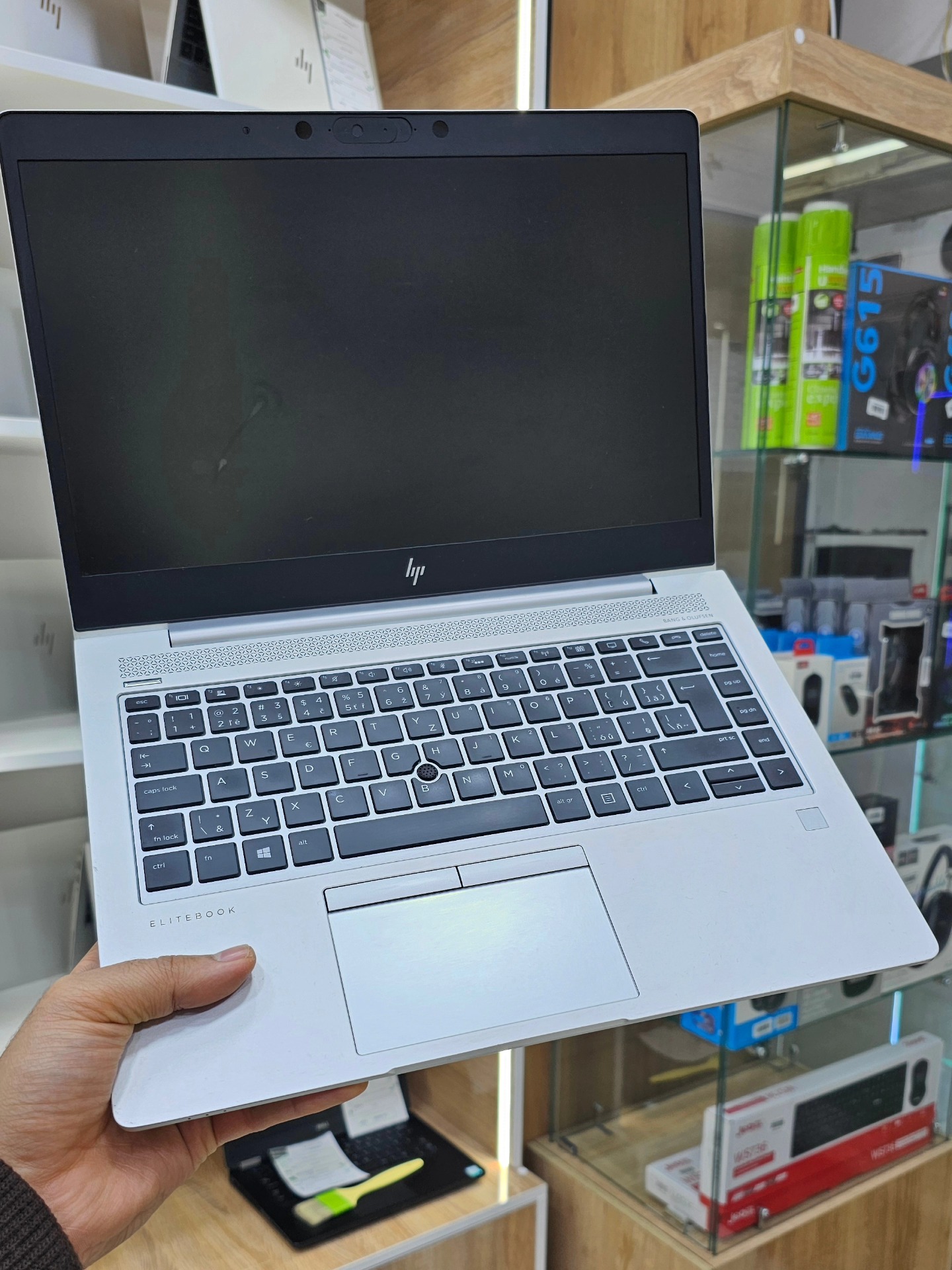 LapTown - • met en vente HP ELITEBOOK 745 G6 • Processeur : RYZEN 5PRO ...