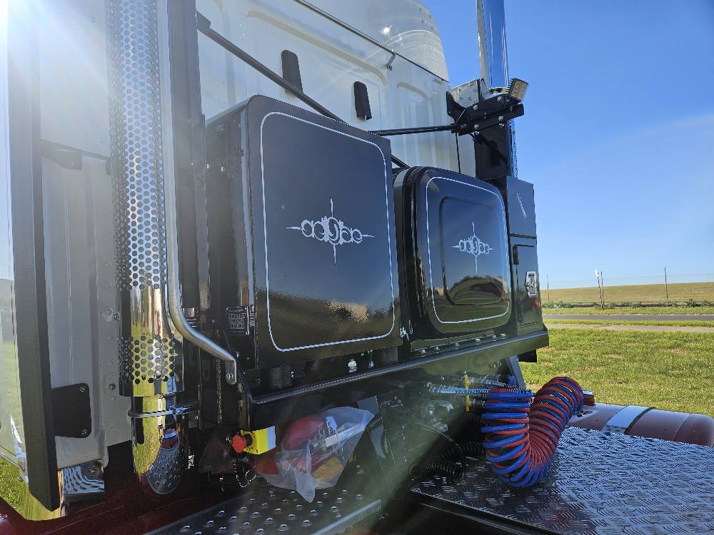 Pengelly Trucks and... - Pengelly Trucks and Trailers