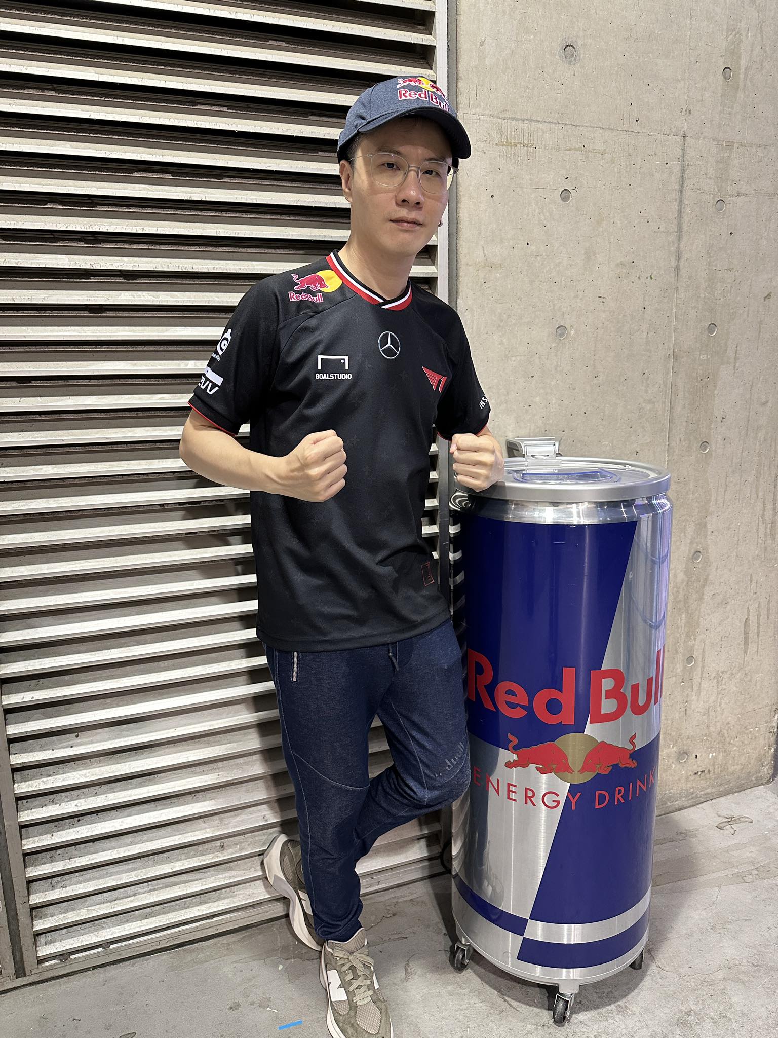 五股石油王 Oil King