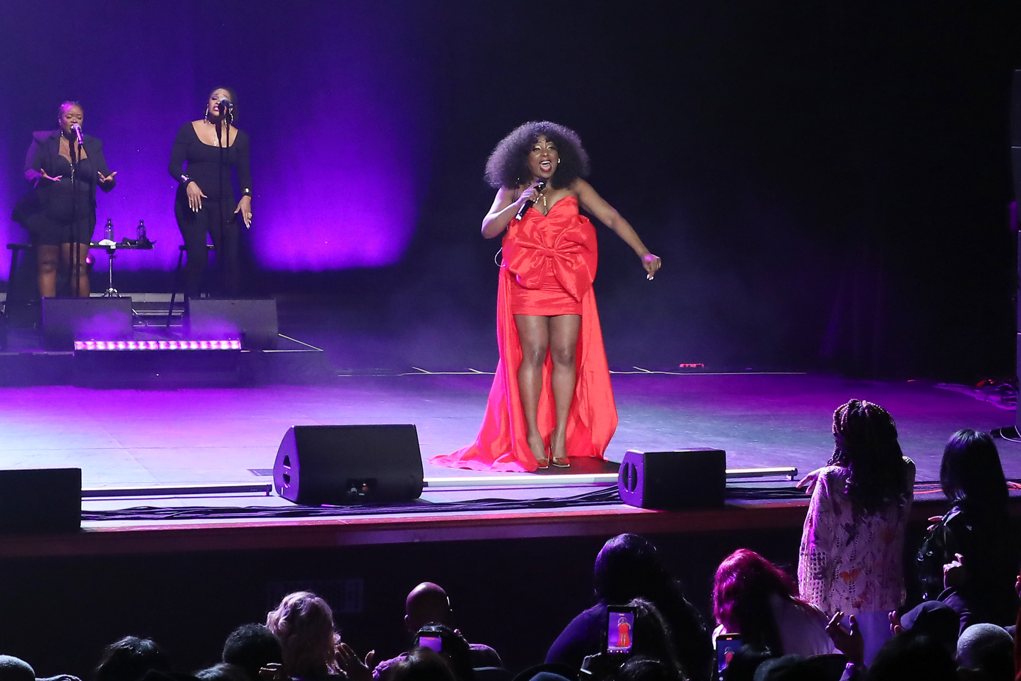 We had a blast watching Ledisi... - Mystic Lake Casino Hotel | Facebook