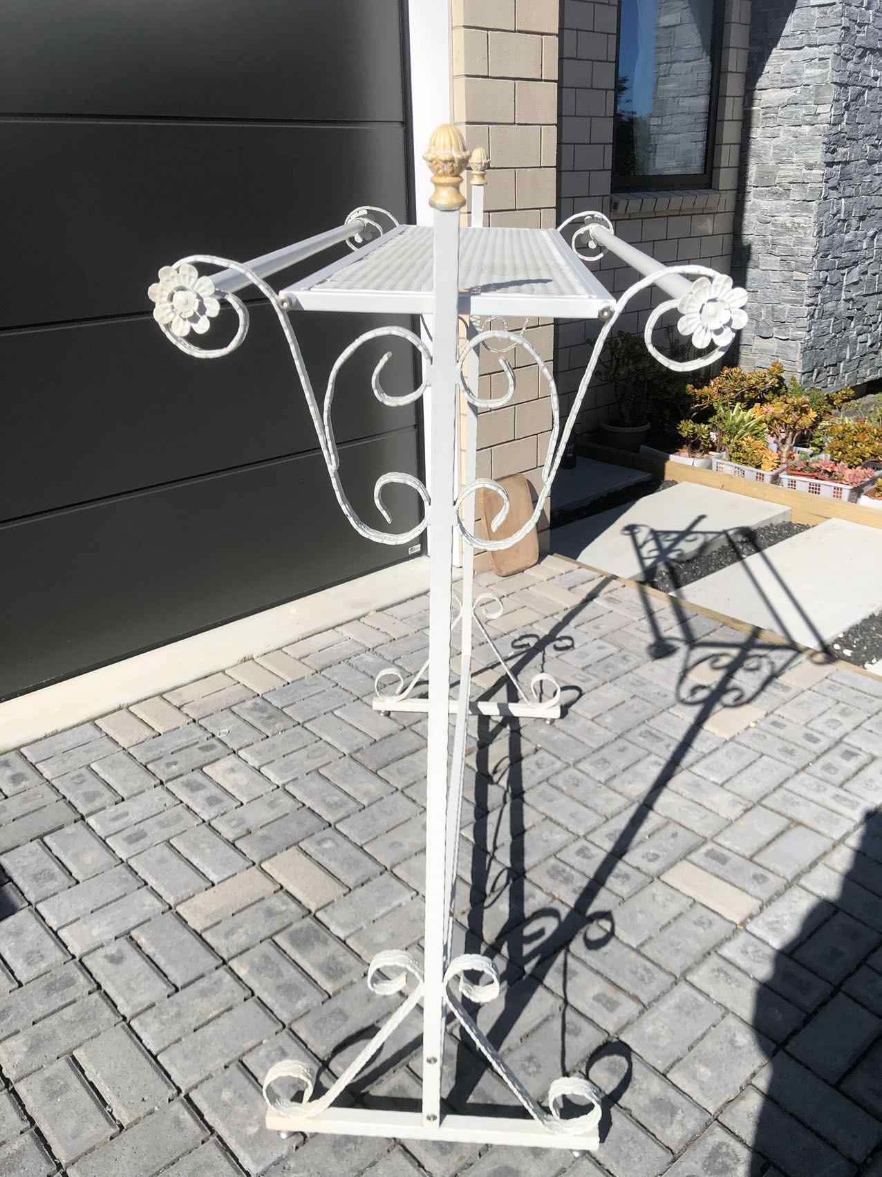 Vintage iron clothes rack - Garment Racks - Auckland, New Zealand ...