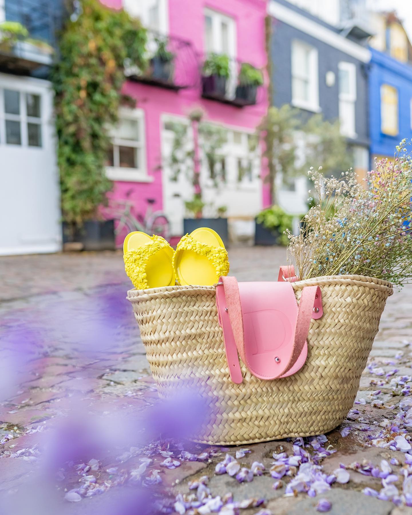 Sunies Europe - Here are some reasons why you should pack...