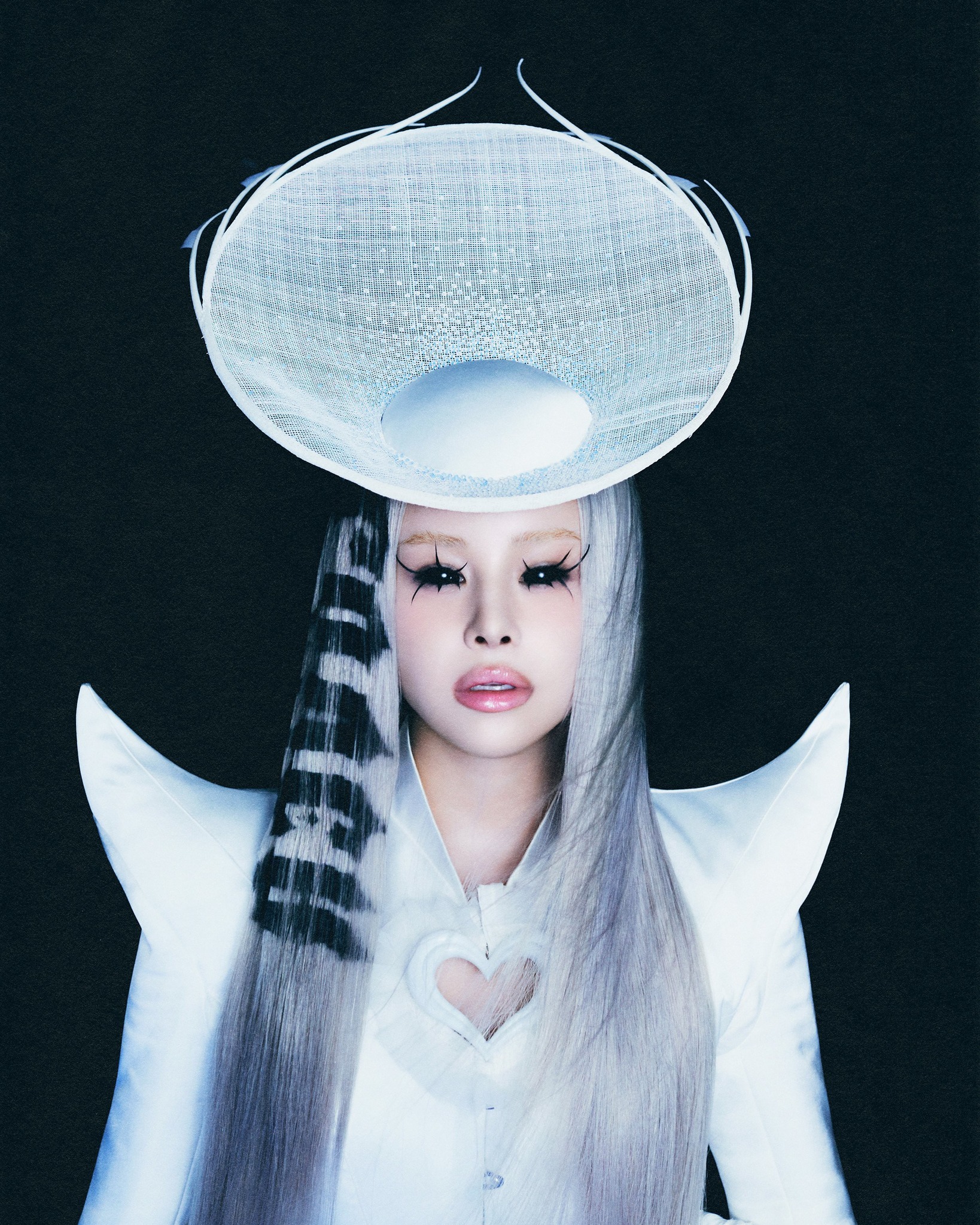 XG×GR8 PHOTO EXHIBITION 