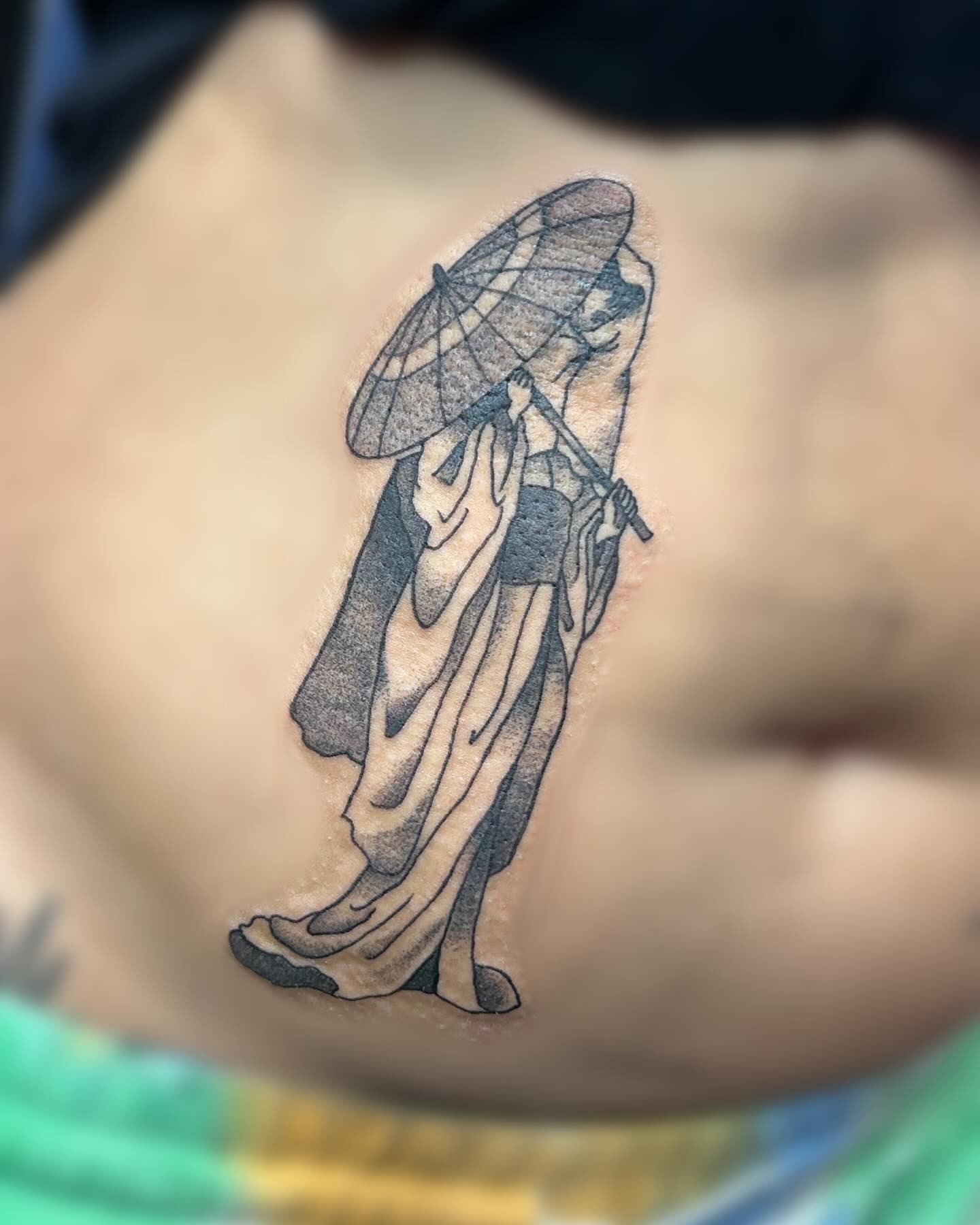 美麗的藝伎花魁，來自新加坡🇸🇬的紋身師 #Repost @peipokes