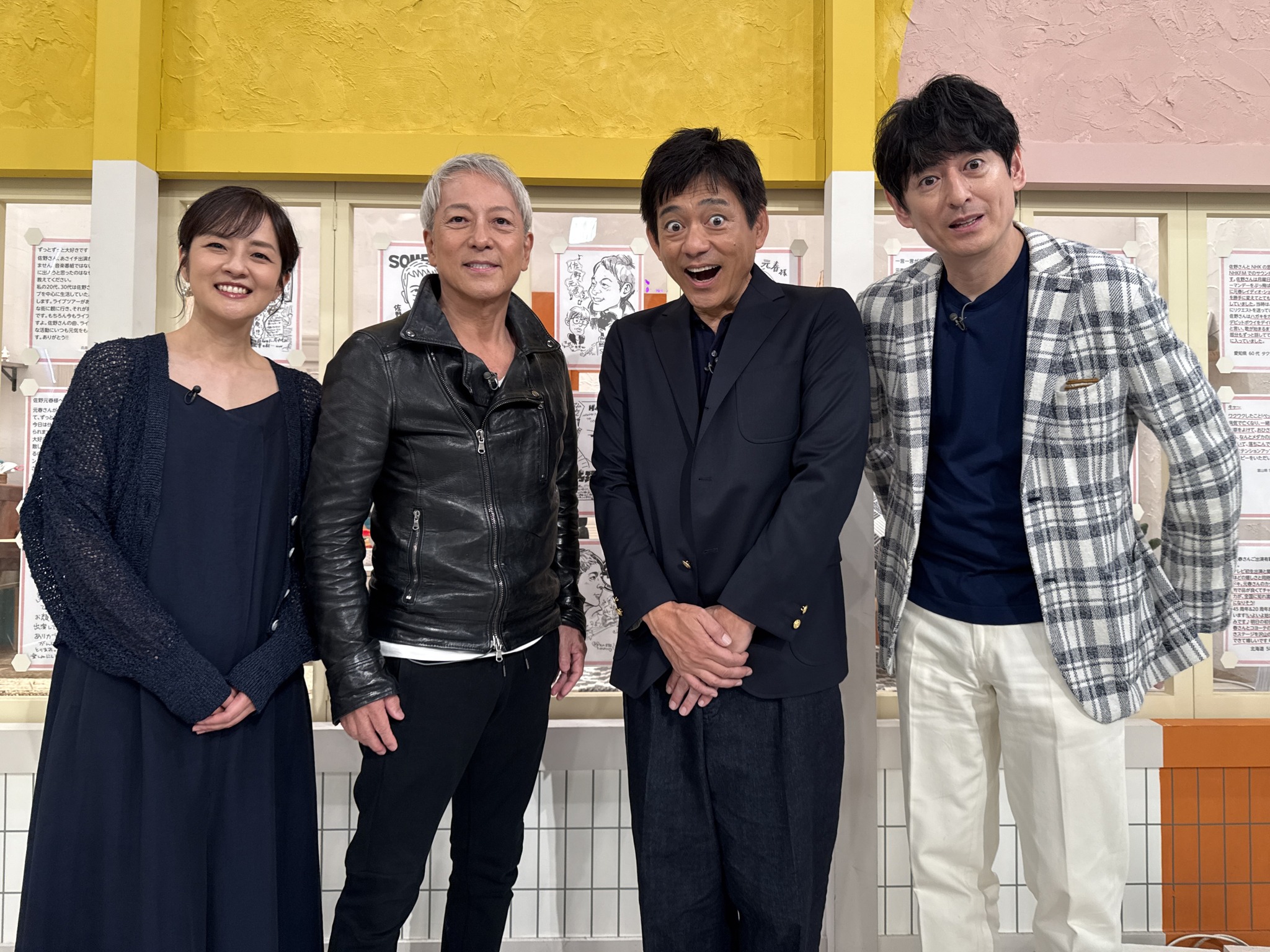 佐野元春（Official） - 《ライブレポート》 佐野元春35周年アニバーサリーツアー。数ある名曲の中から選りすぐりの35曲を集めたセット ...