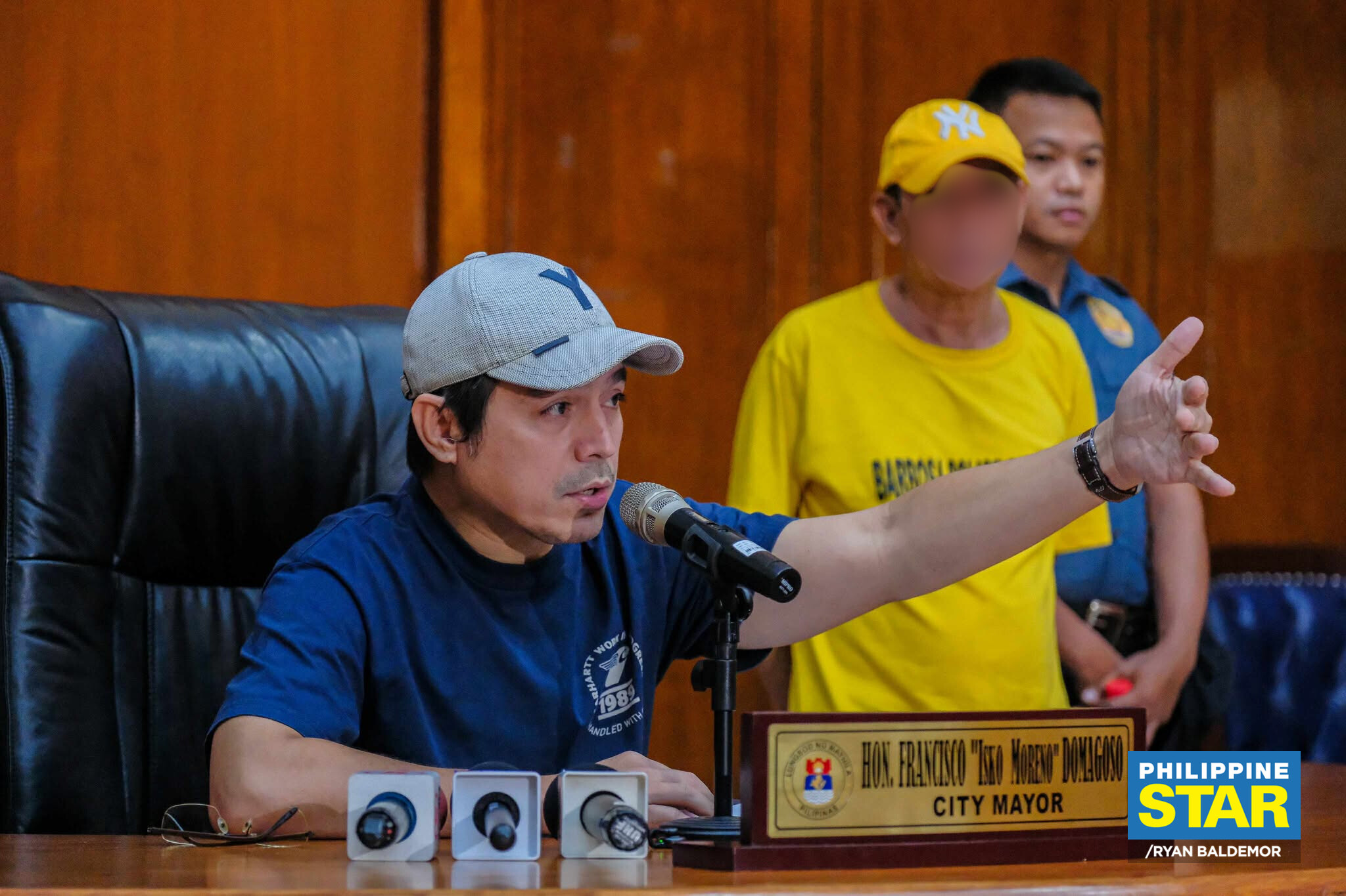 Philippine - Manila Mayor Francisco “Isko” Moreno Domagoso presents to ...