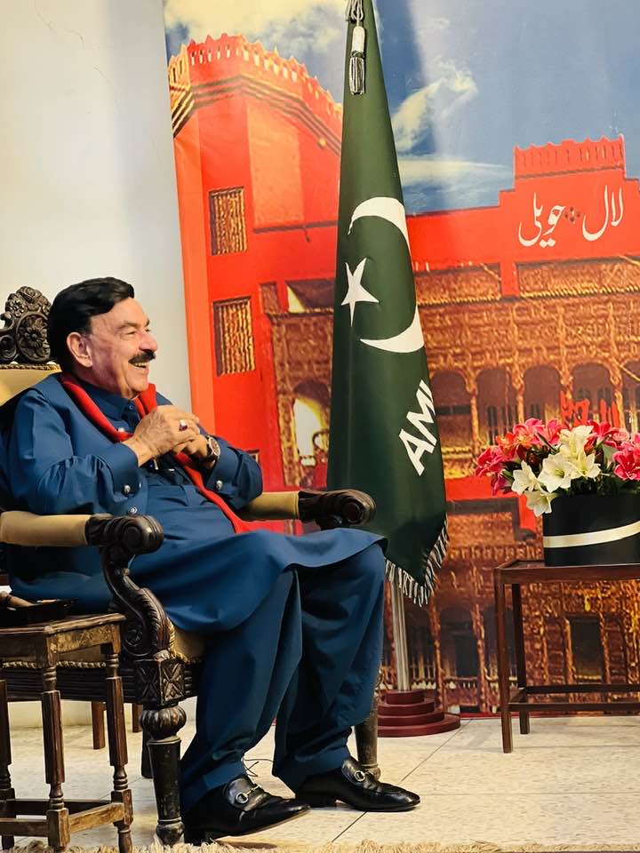 Sheikh Rasheed Ahmad