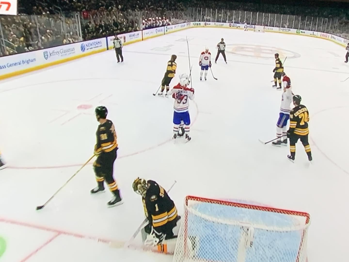 Let's - Slafkovsky scores on a rocket of a shot!! | Facebook