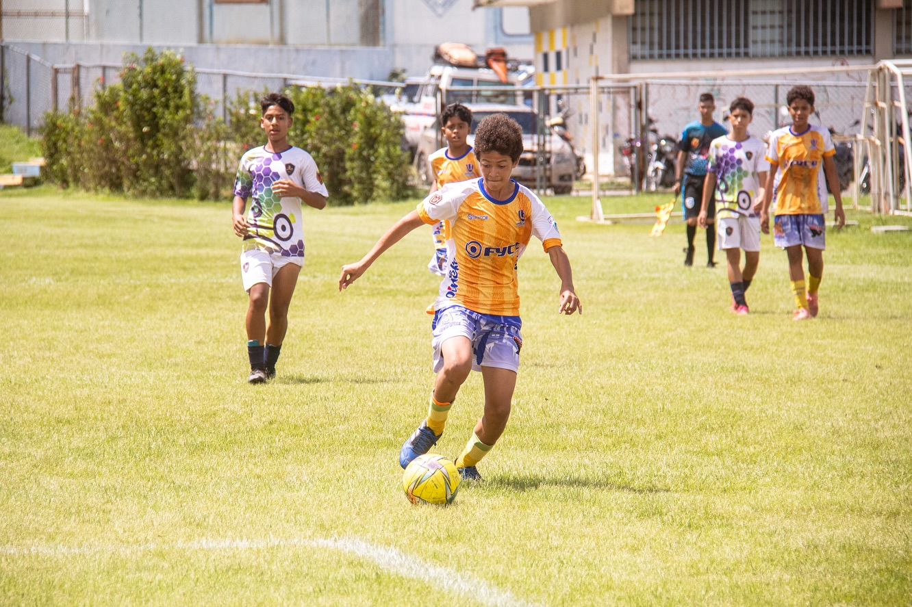 Universitarios Sport Club... - Universitarios Sport Club