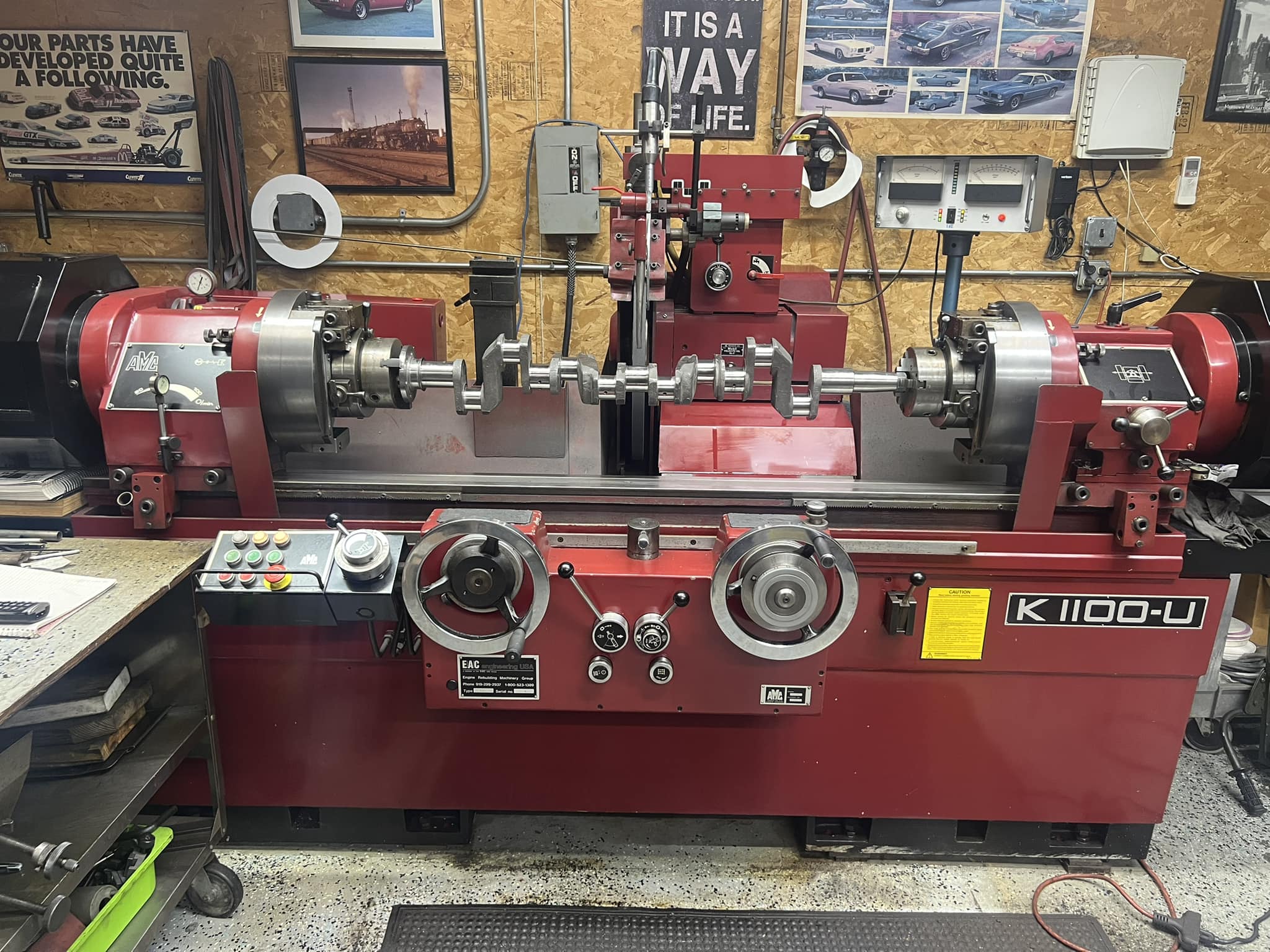 J and - Auburn crankshaft In grinder, setting up to do connecting Rod ...