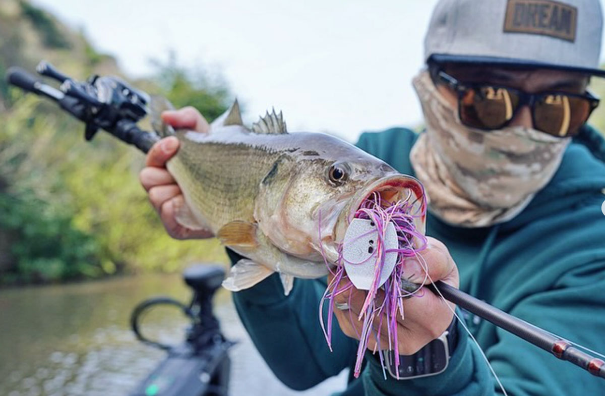 best tackle boxes for a blackpak YakAttack Hooked On Fishing Cards universal mount Option:Glow or inside/outside your crate