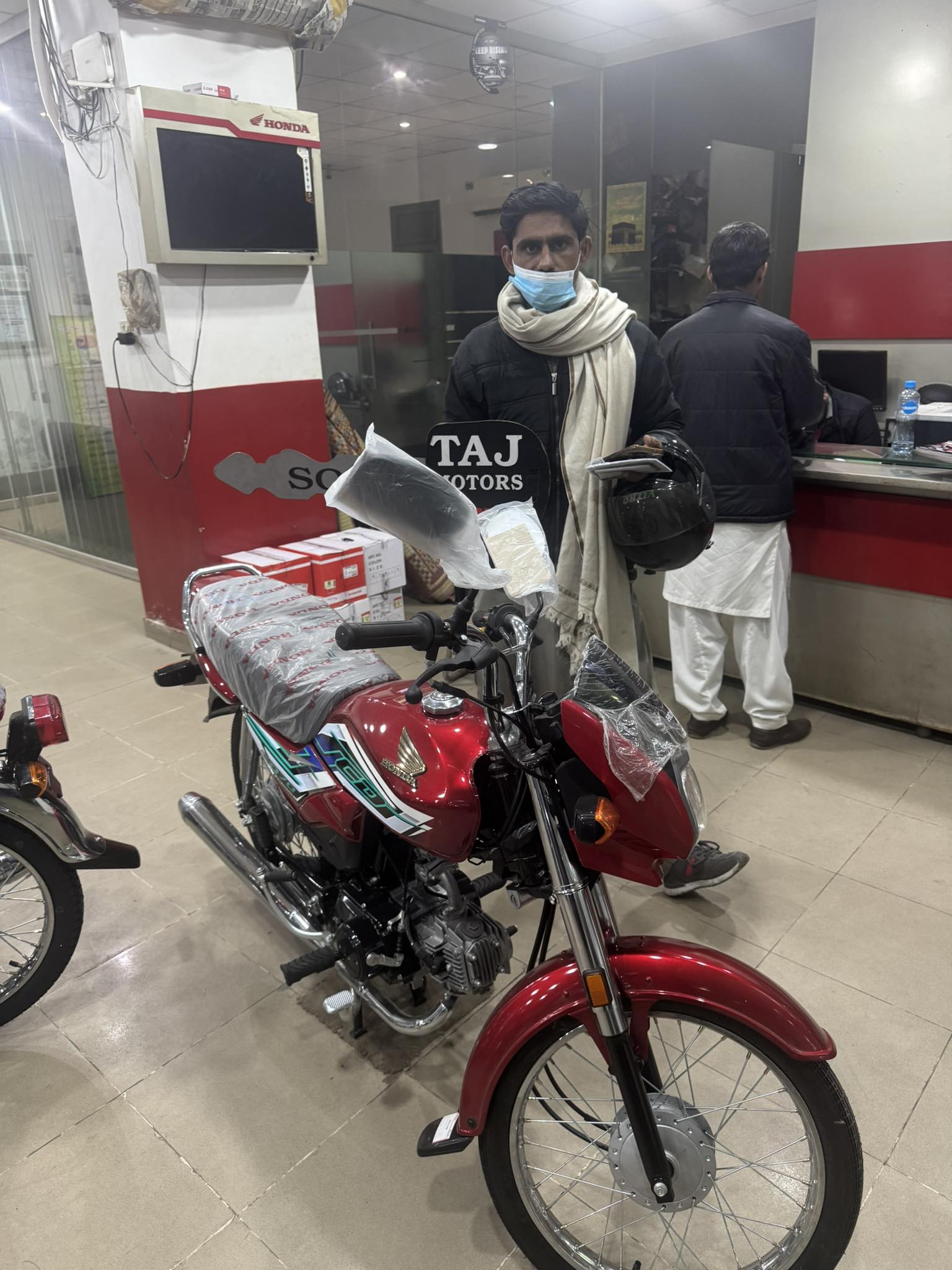 Taj motors honda | Shah Faisalabad
