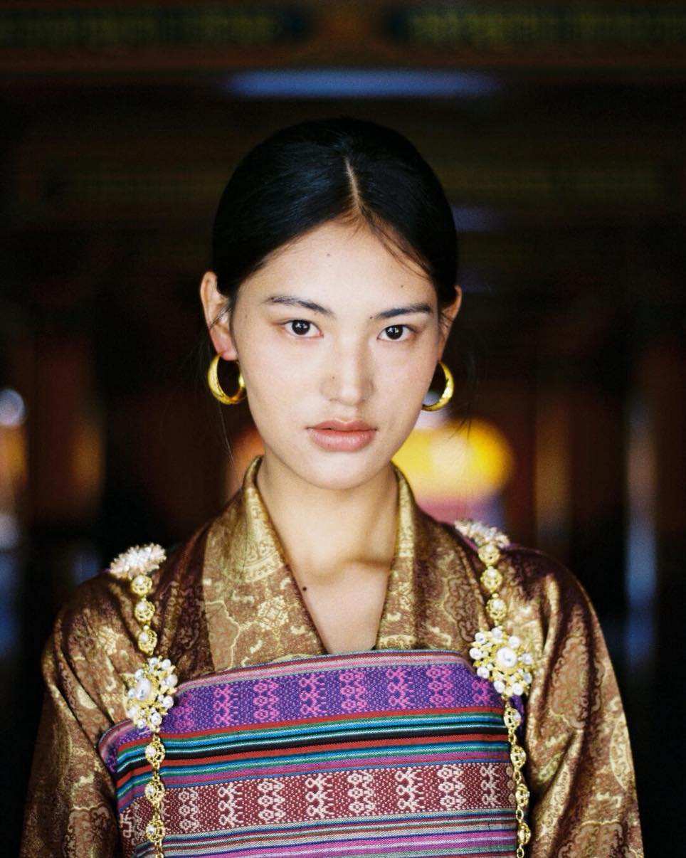 tibetan ladies dress women in a traditional Bhutanese Kira(དཀྱི་ར་) Go Live: 02-02-2025