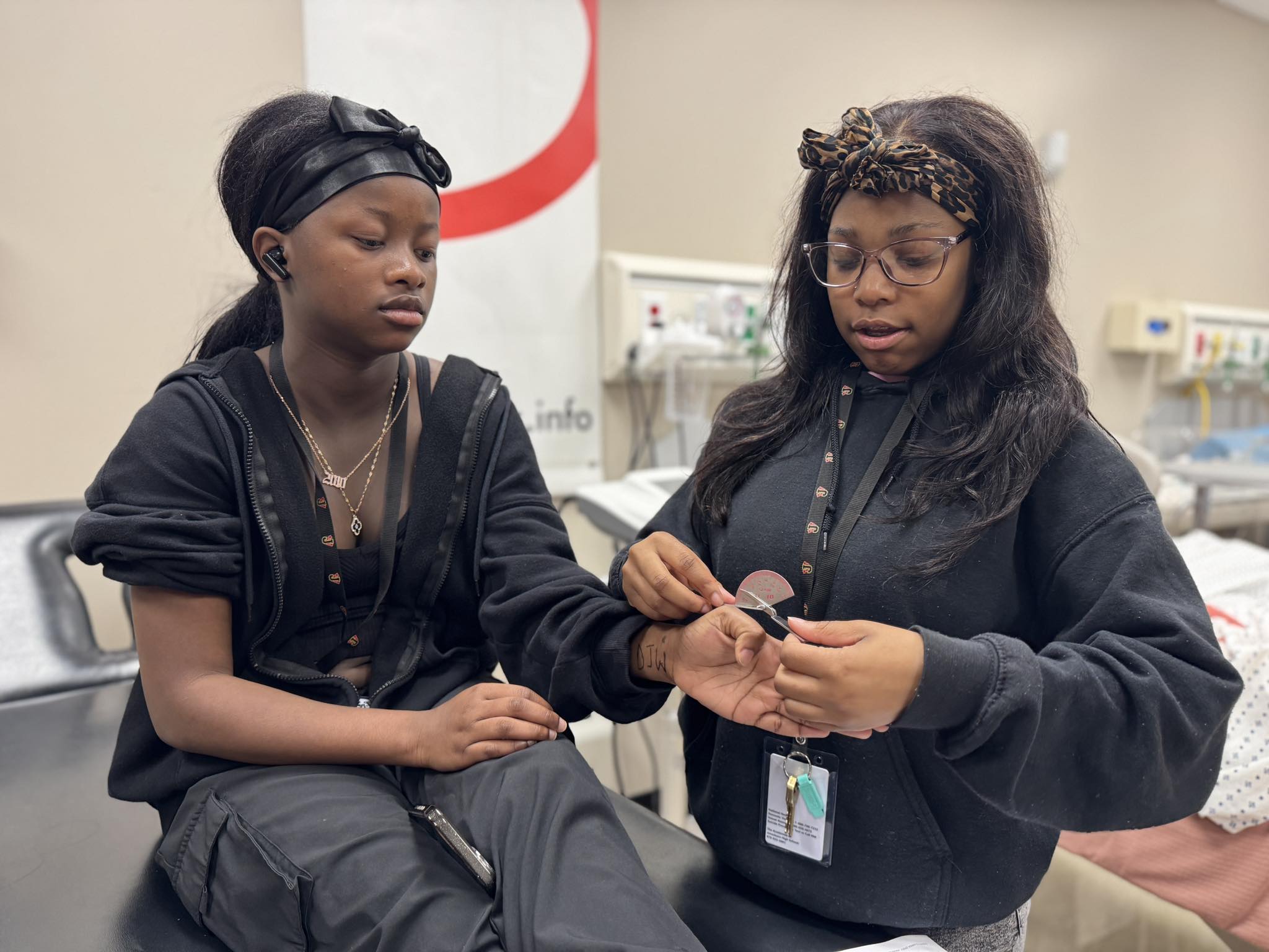 Northeast - Medical students in Mr. Adams’ class are learning about ...