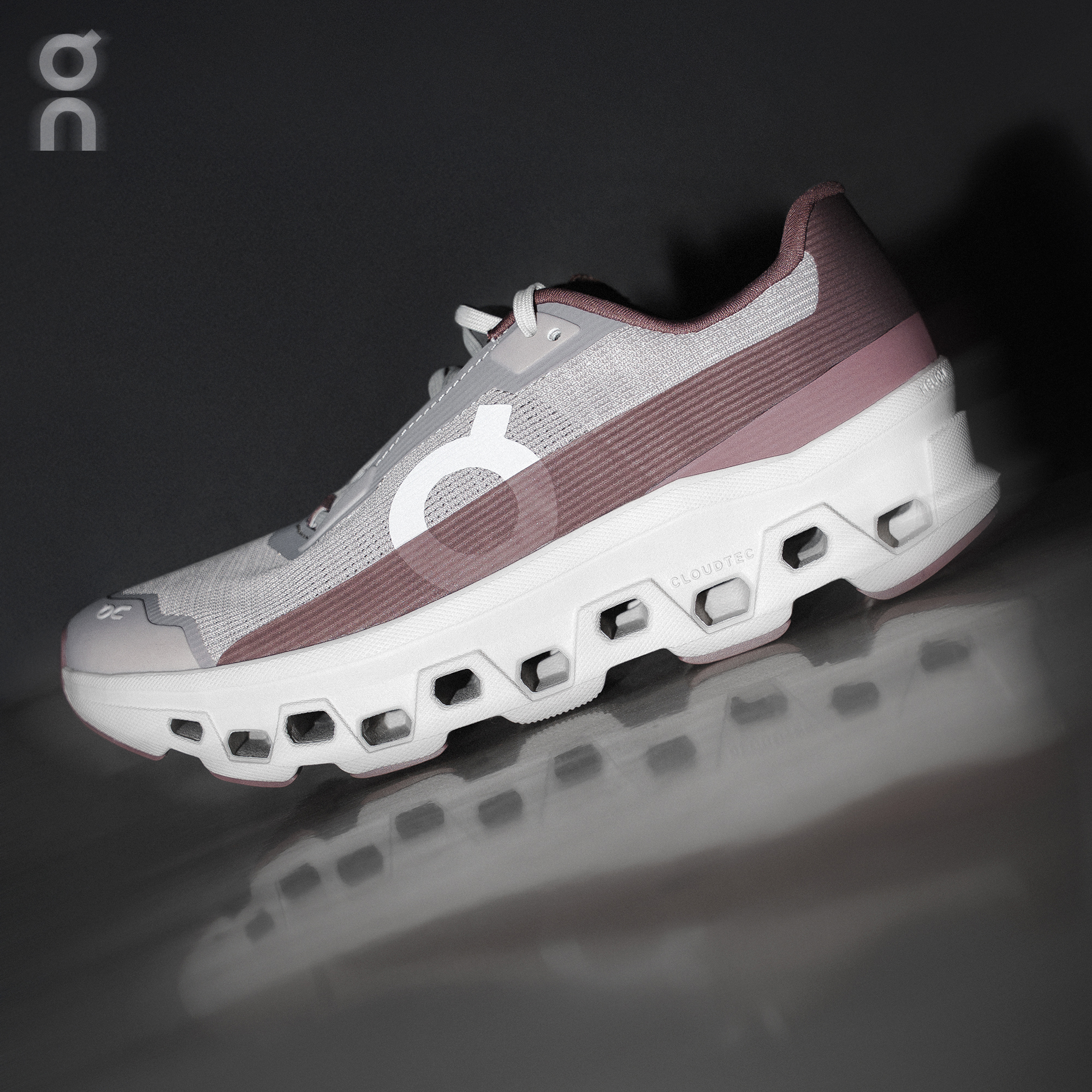 New Color Cloudmonster Void FOG | PEARL The cushioned maximalist 