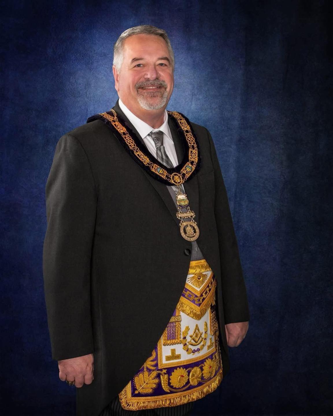 East - Congratulations to our new Grand Master, MWB Shawn Johnson!! We ...