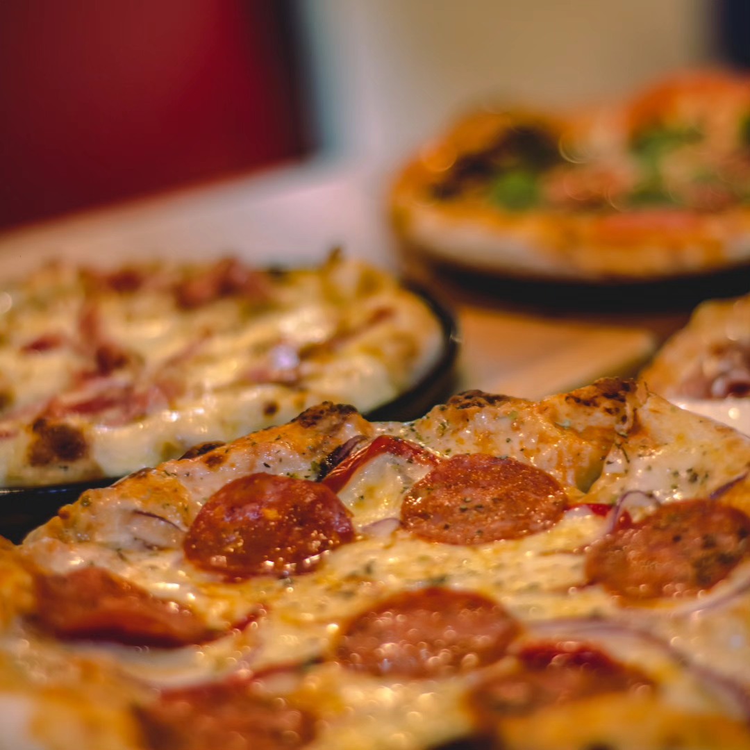 Ricchezza PIZZA Romana | Bogotá