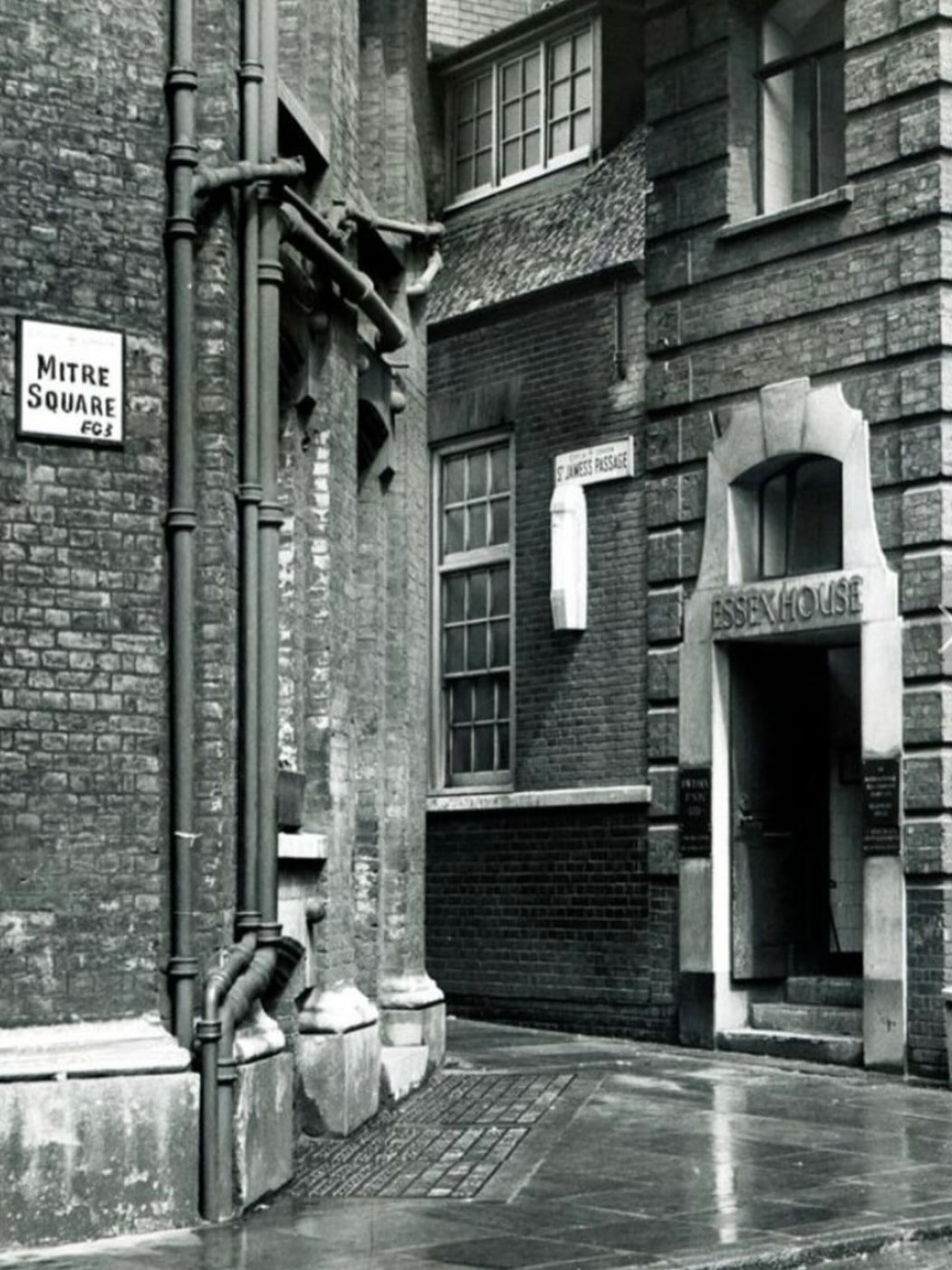 The Jack - Mitre Square and St James Passage. It was along this passage ...