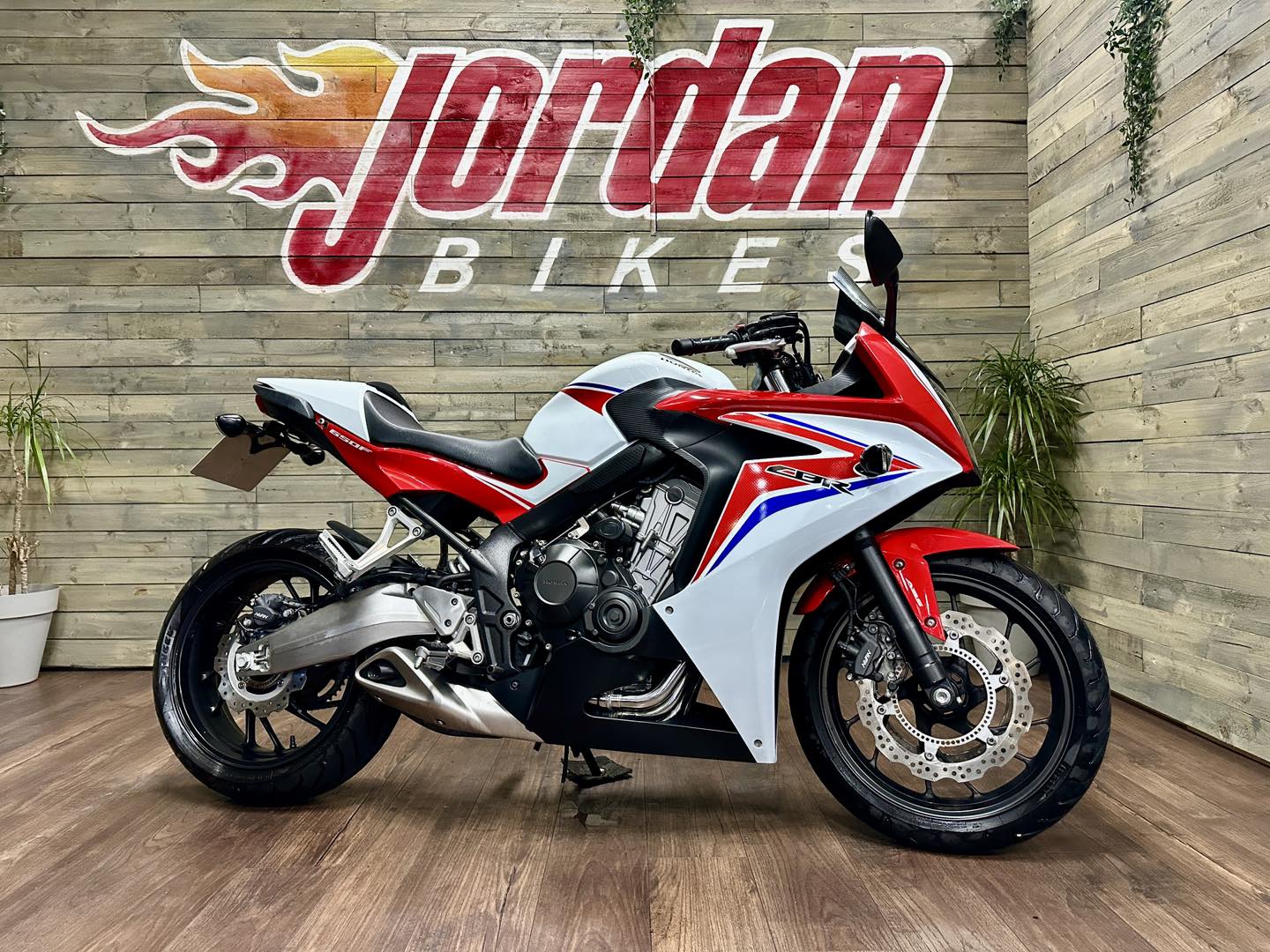 Just arrived‼️‼️ A lovely Honda CBR650F ABS, 2015 15 plate with
