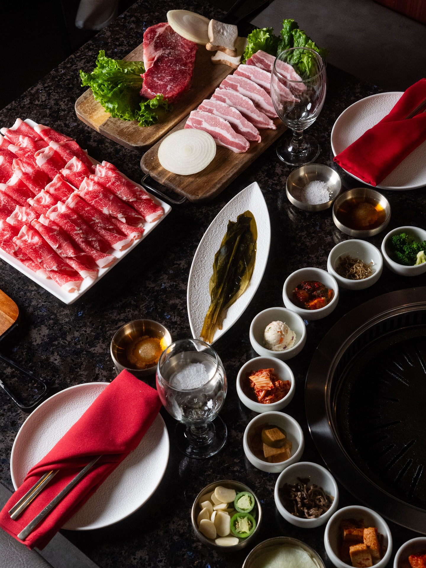 Genwa Korean BBQ - Mid Wilshire | Los Angeles CA