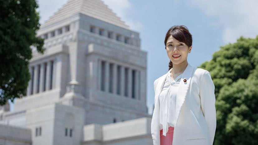 植田莫展】 本日より、市民ギャラリーにて、版画家・植田莫の作品展示