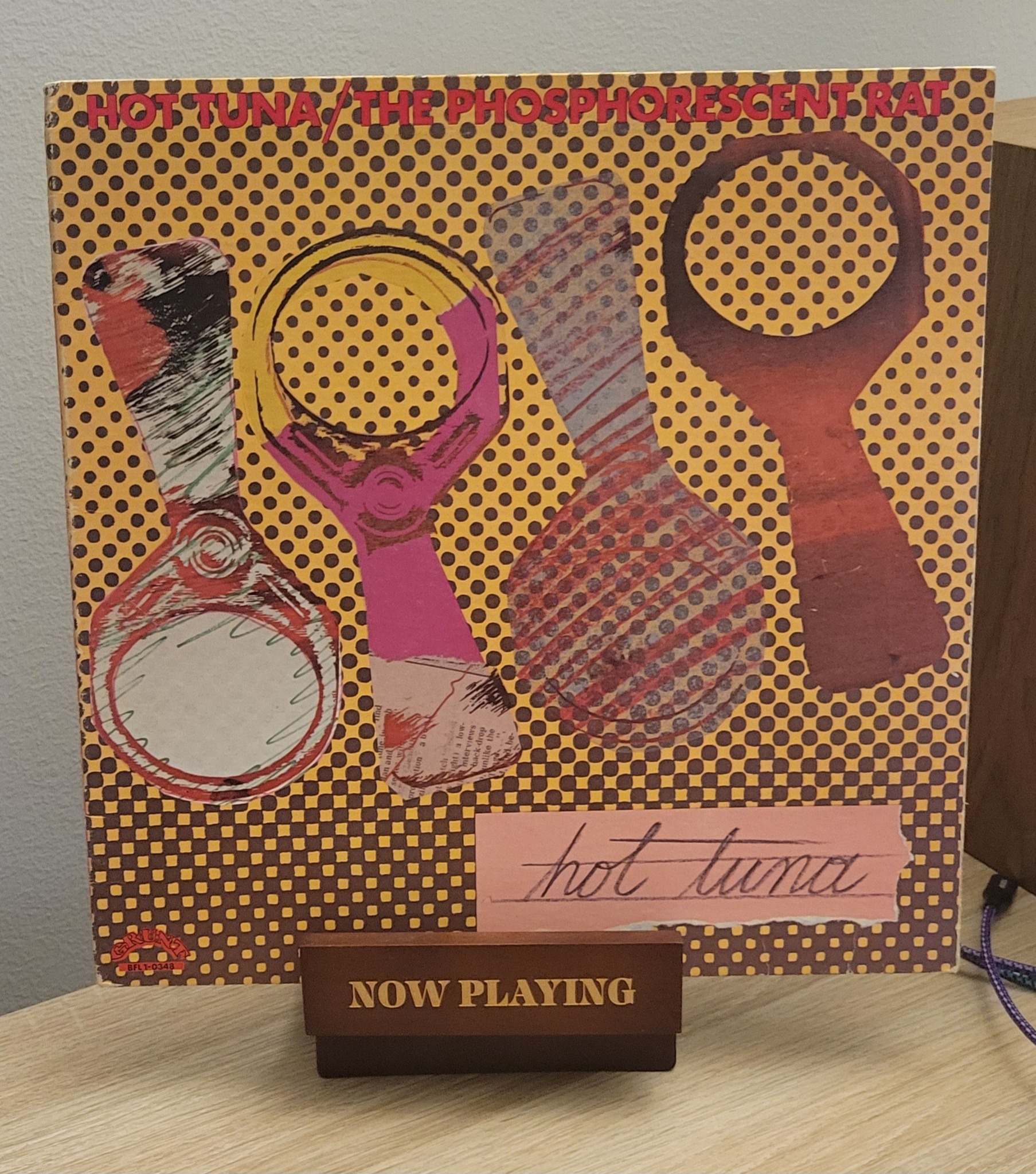 Rabbit enjoys this live, electric album from Hot Tuna from 1971.
