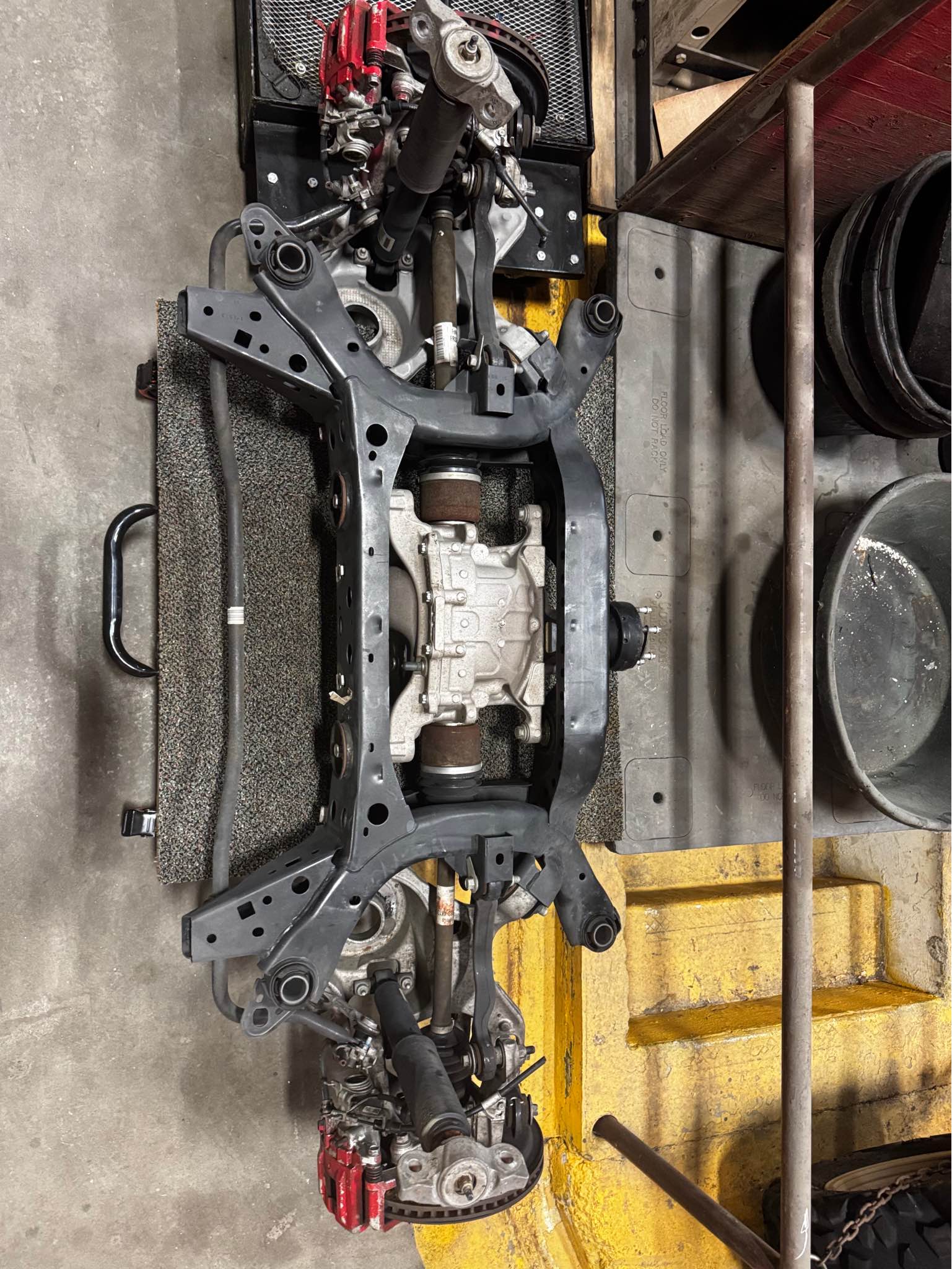 2016 Mustang Gt complete rear drop out 3.55 gears - Car Engines ...