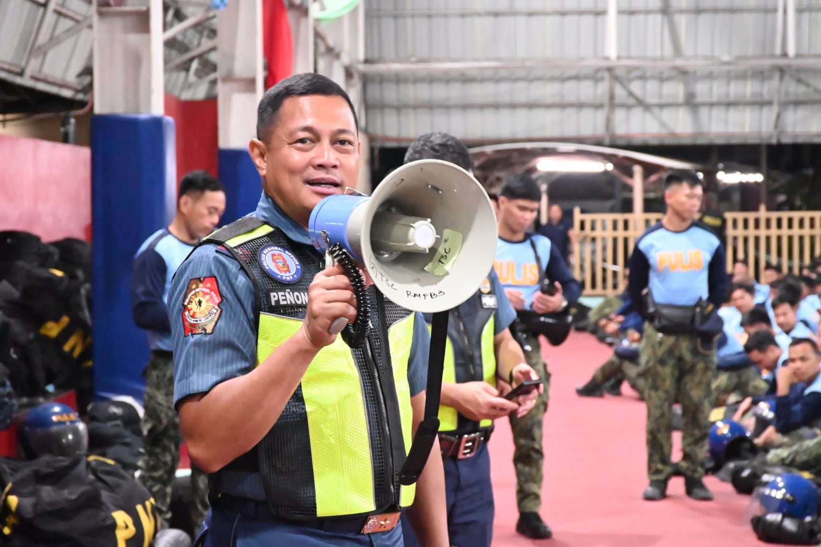 Police - PRO3 Ready for “Trillion Peso March” PRO3 RD PBGEN Ponce ...