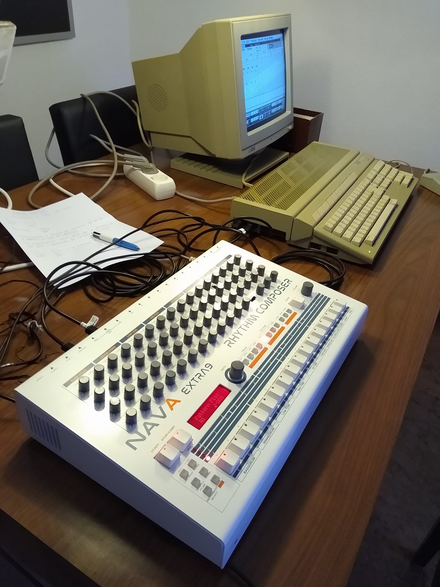 Here's the newest and... - Nava Extra9 by e-licktronic users