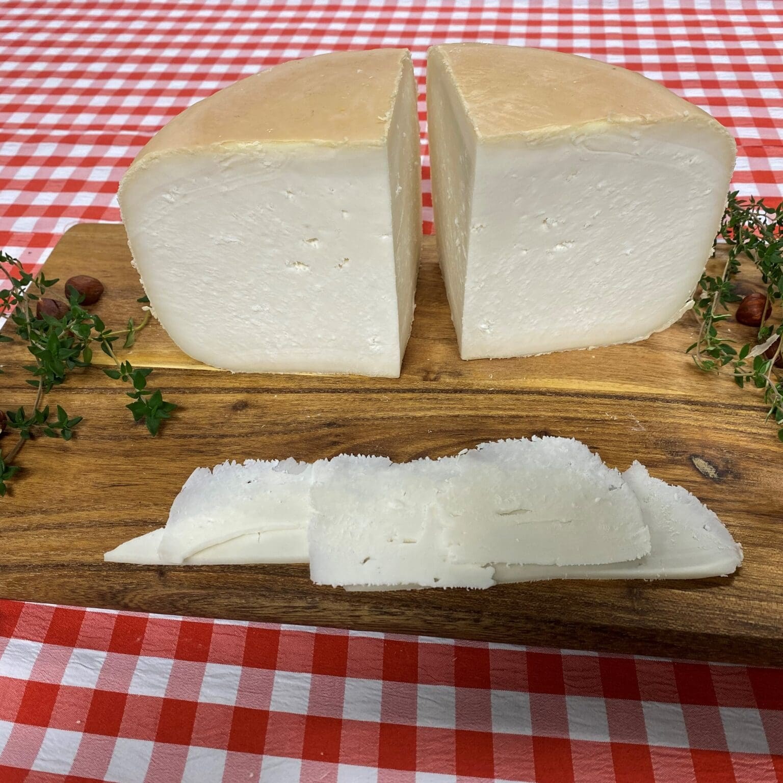 Holbæk Ost & Tapas - KENDER DU UNIKA-OSTE? Vi har et stort udvalg af ...