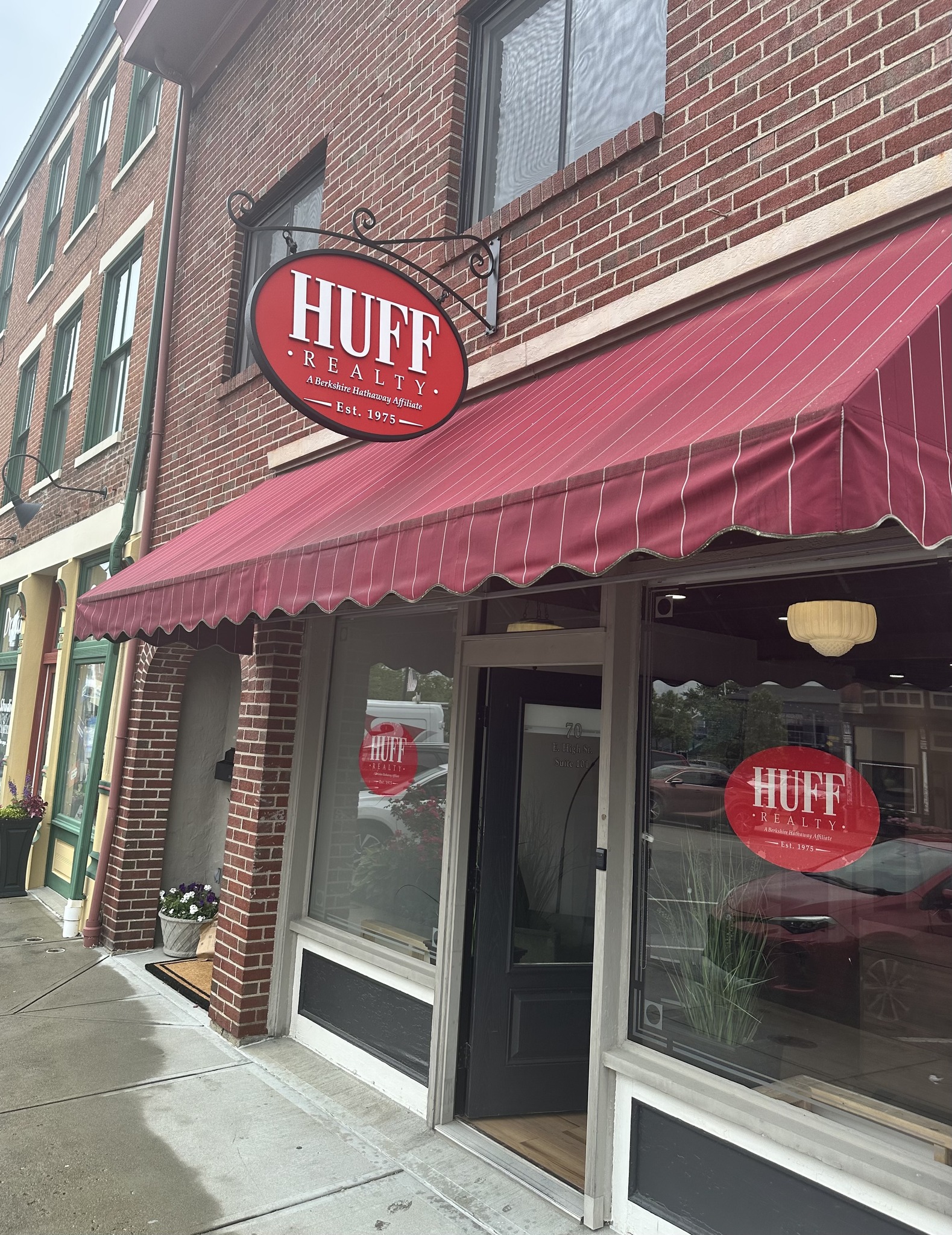 Huff - 🎉 Our new sign is up! 🎉 We’re excited to officially be part of ...