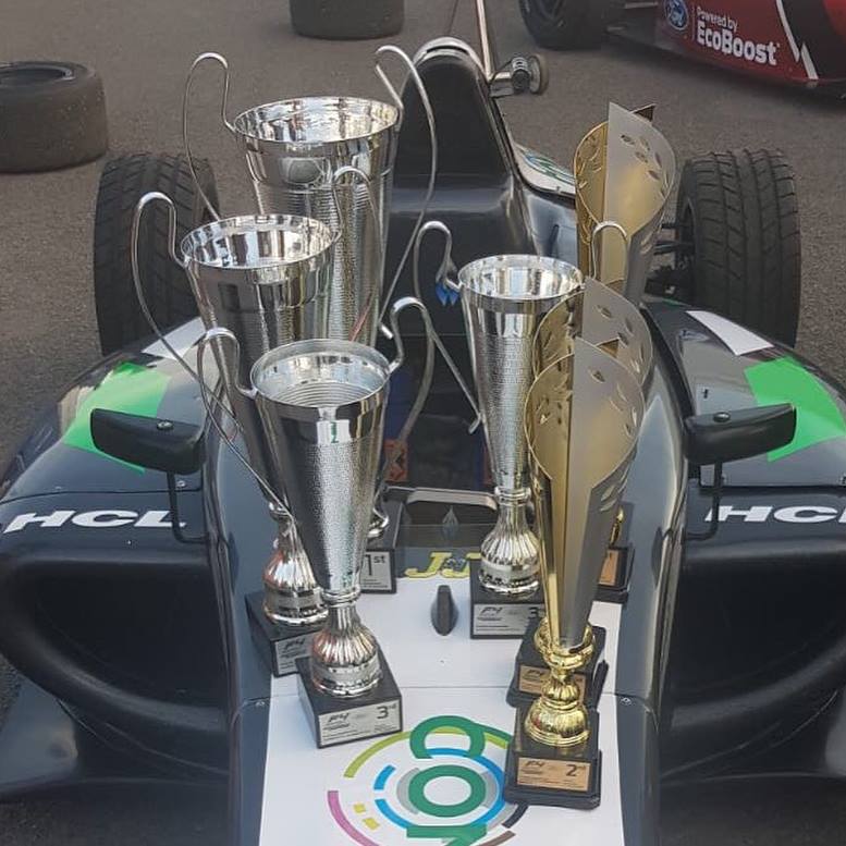 Double R Racing - The end to a great weekend for...