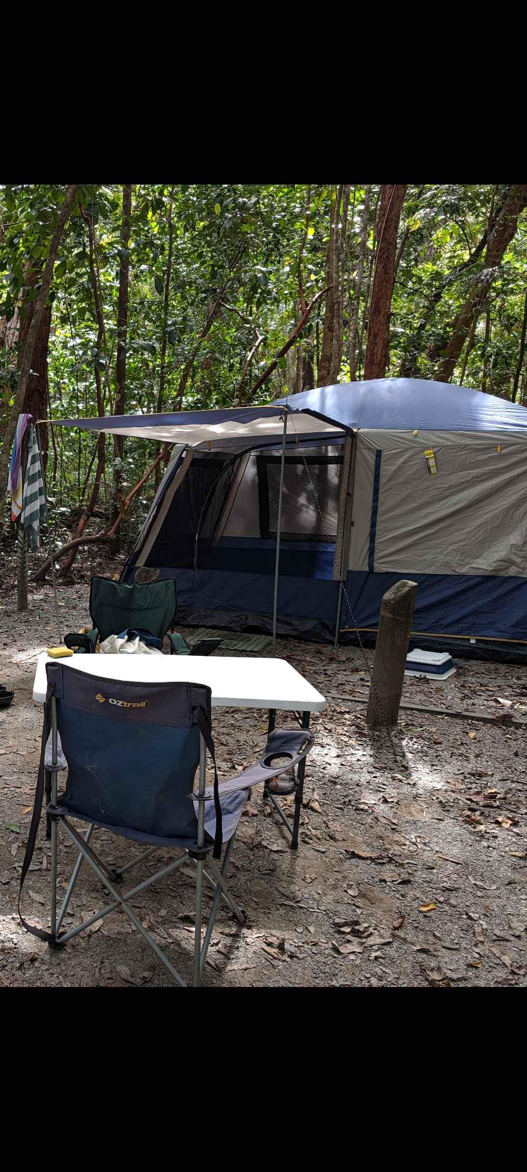 zelt zum stehen Aufblasbare Zelte für Camping, Blow Up Glamping Zelte mit Handpumpe, einfach einzurichten 4 Saison wasserdicht Winddicht Outdoor Luft Zelte Haus, 2 Türen und 4 Fenster, 3 * 4M Sport & Freizeit bmsm-sale Specialized Thermal Knit handschuhe Größe:L (134/140)
