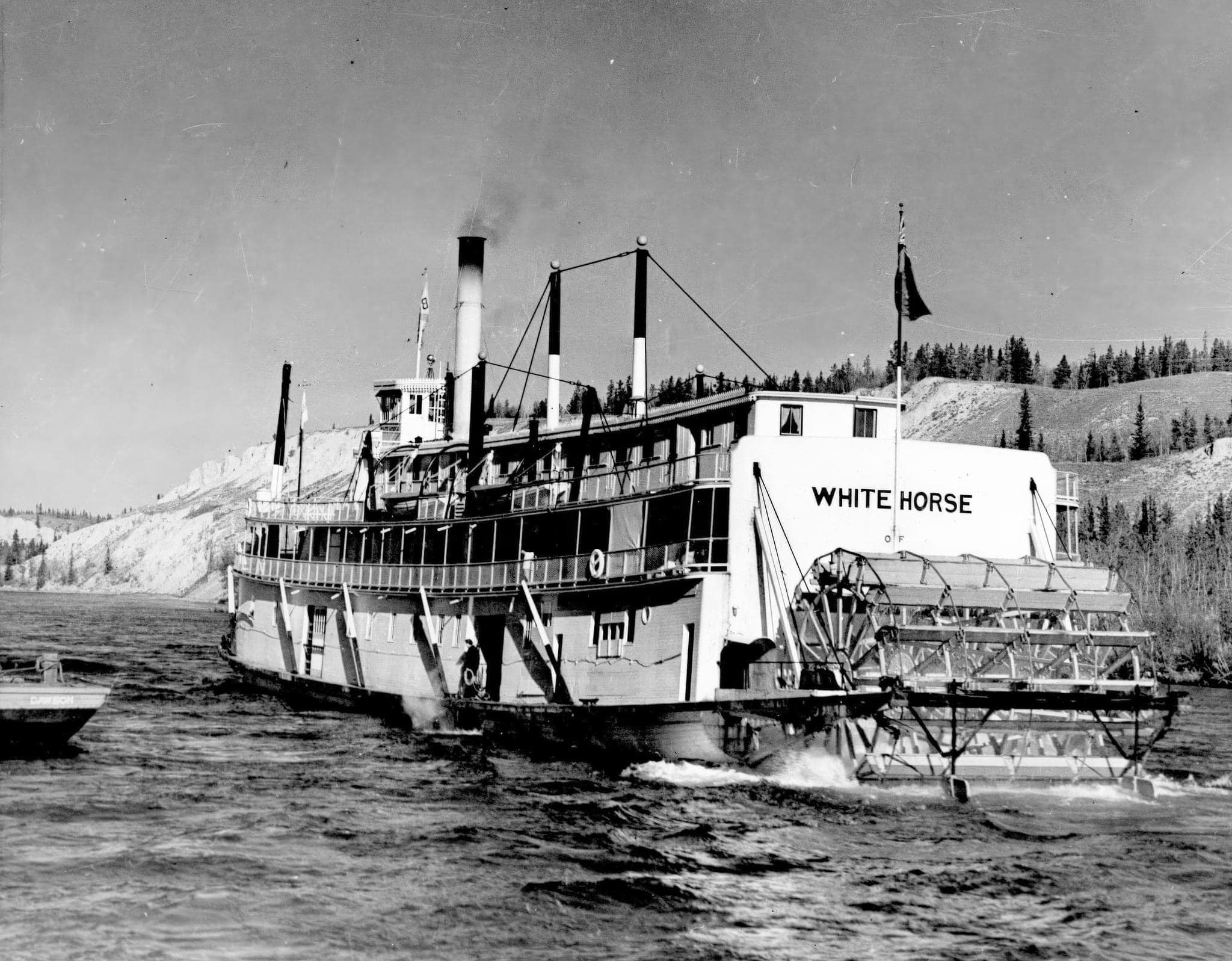 A very clear photo of the “SS Whitehorse” on its way to Alaska in