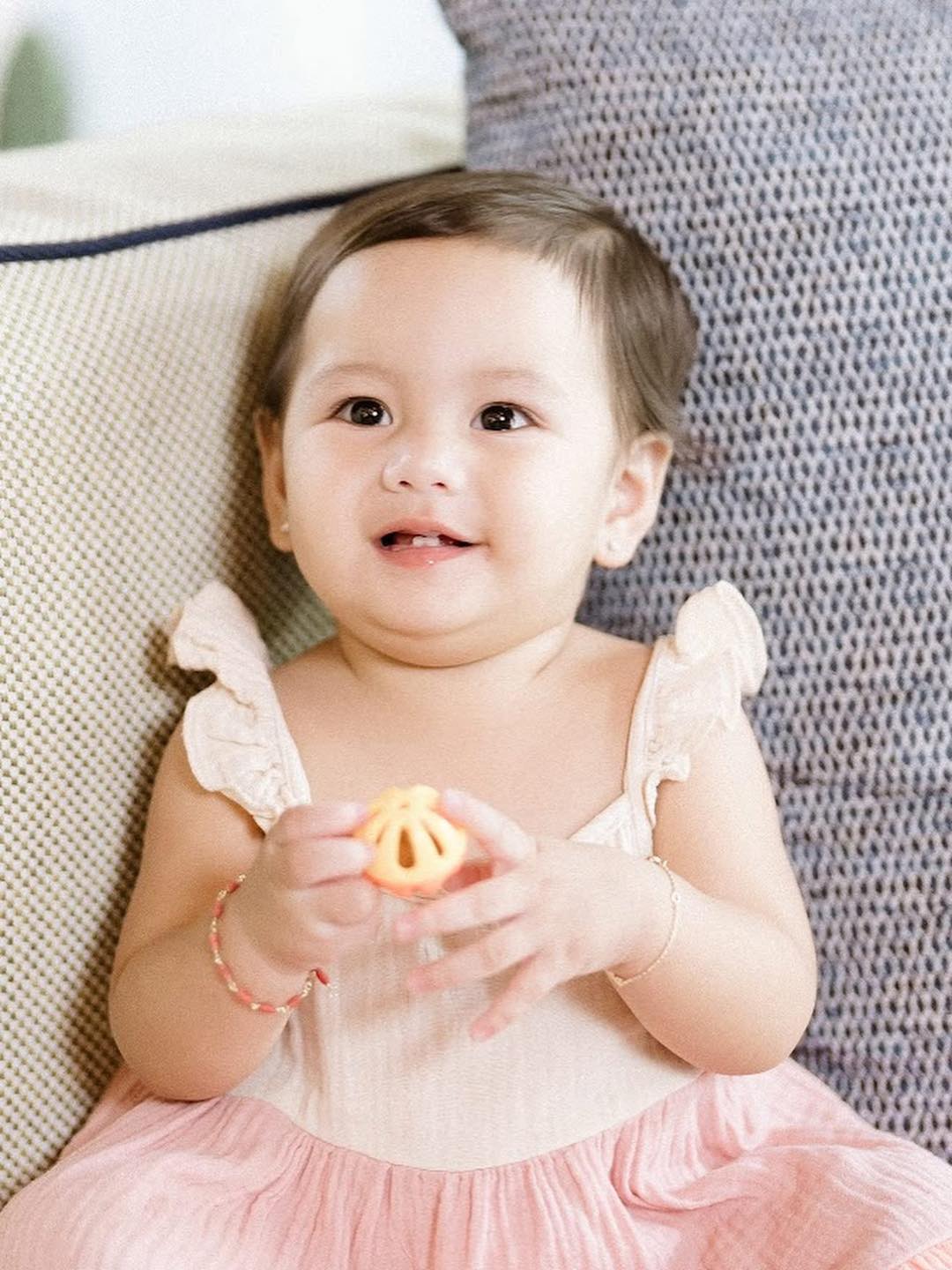 SunStar - HAPPY 1ST BIRTHDAY, BABY LIANA! 🎂 Actress Ellen Adarna melted ...