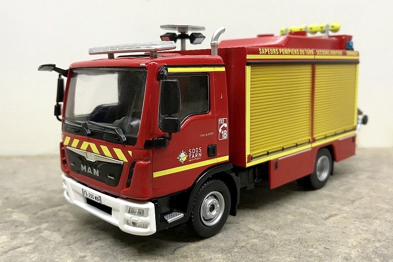 Caisse De Camion De Pompier à L'échelle 1/43 - Modèle Réduit Occasion - Pour Collection Ou Diorama